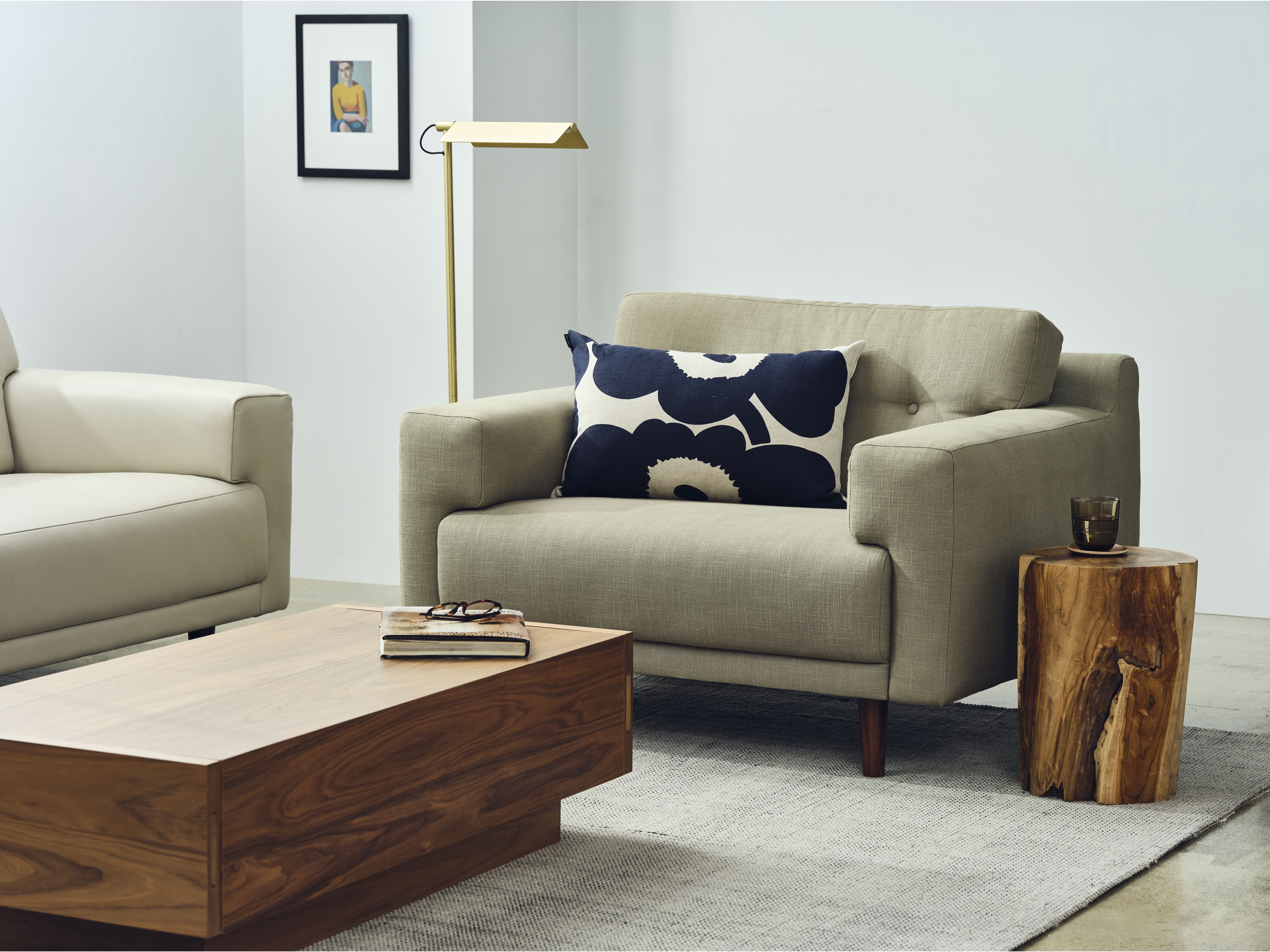 Remi 77159 Sofa (87" or 101") +100 leathers 17 Remi 77159 Sofa (87" or 101") +100 leathers