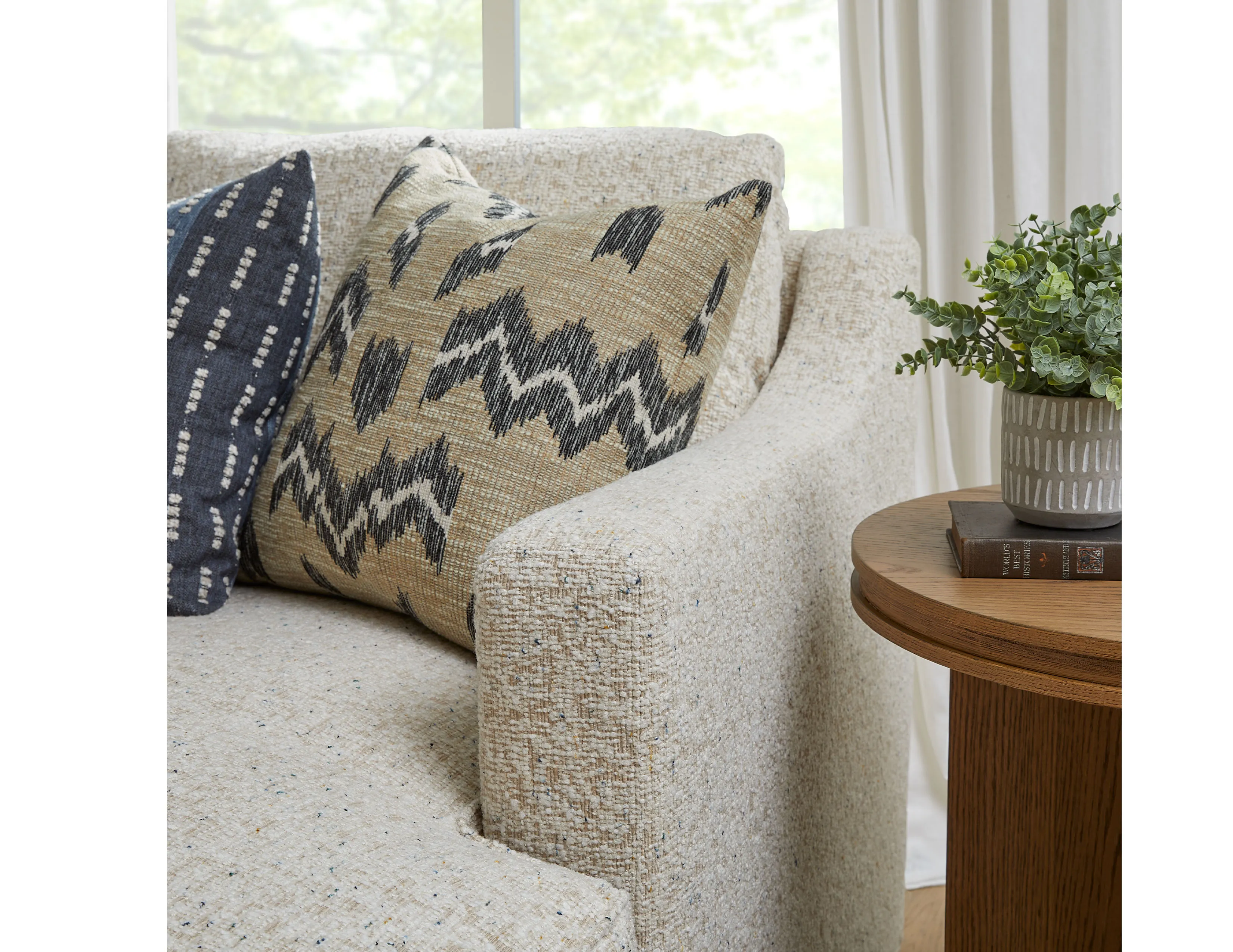 Milo 7050 Stationary Sectional (+100 fabrics) 13 Milo 7050 Stationary Sectional (+100 fabrics)