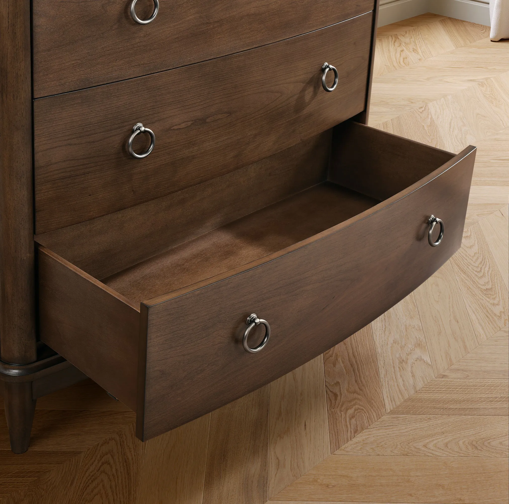 Bellevue Drawer Chest 5 Bellevue Drawer Chest
