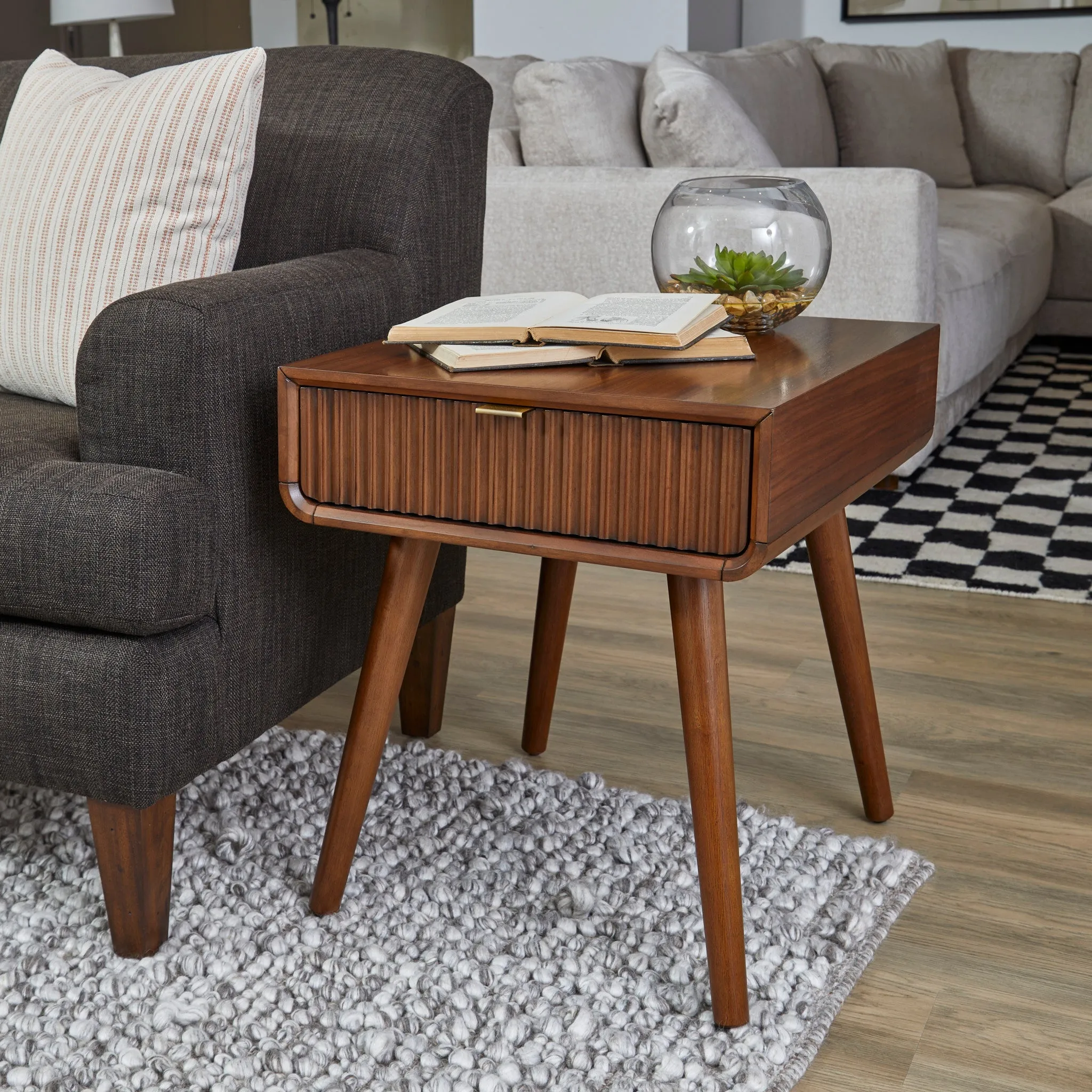 Ludwig End Table 4 Ludwig End Table