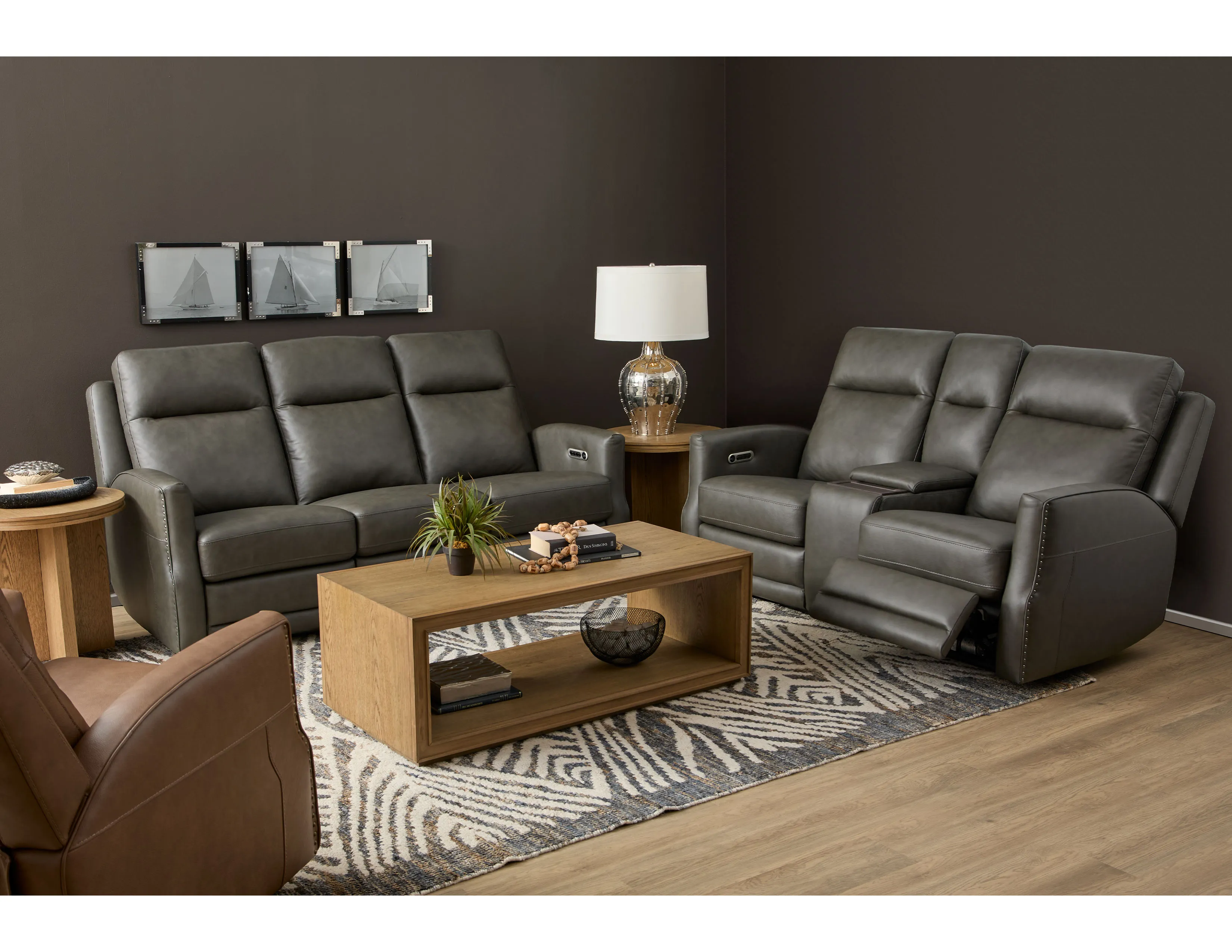 Maxwell Triple Power Zero Gravity Reclining Console Loveseat (2 colors) 14 Maxwell Triple Power Zero Gravity Reclining Console Loveseat (2 colors)