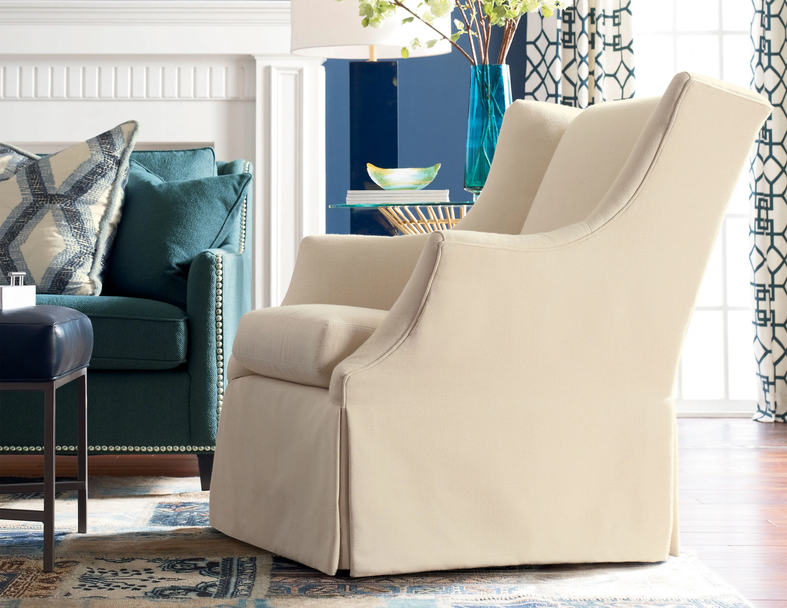 Holly Wing Chair - Swivel Available (+75 fabrics) 3 Holly Wing Chair - Swivel Available (+75 fabrics)