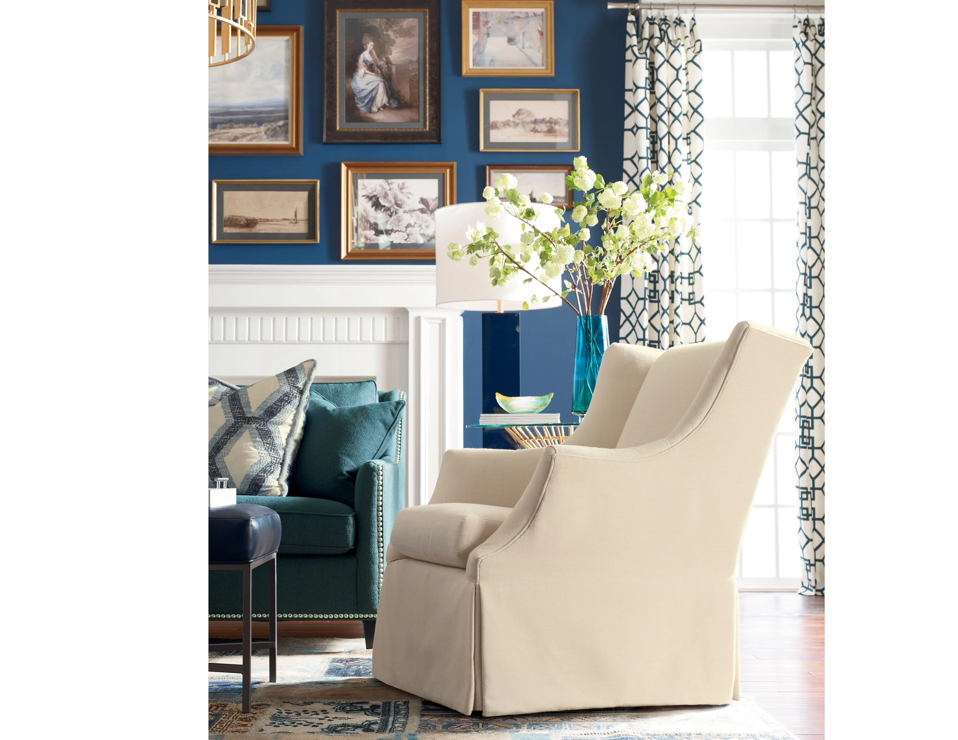 Holly Wing Chair - Swivel Available (+75 fabrics) 4 Holly Wing Chair - Swivel Available (+75 fabrics)