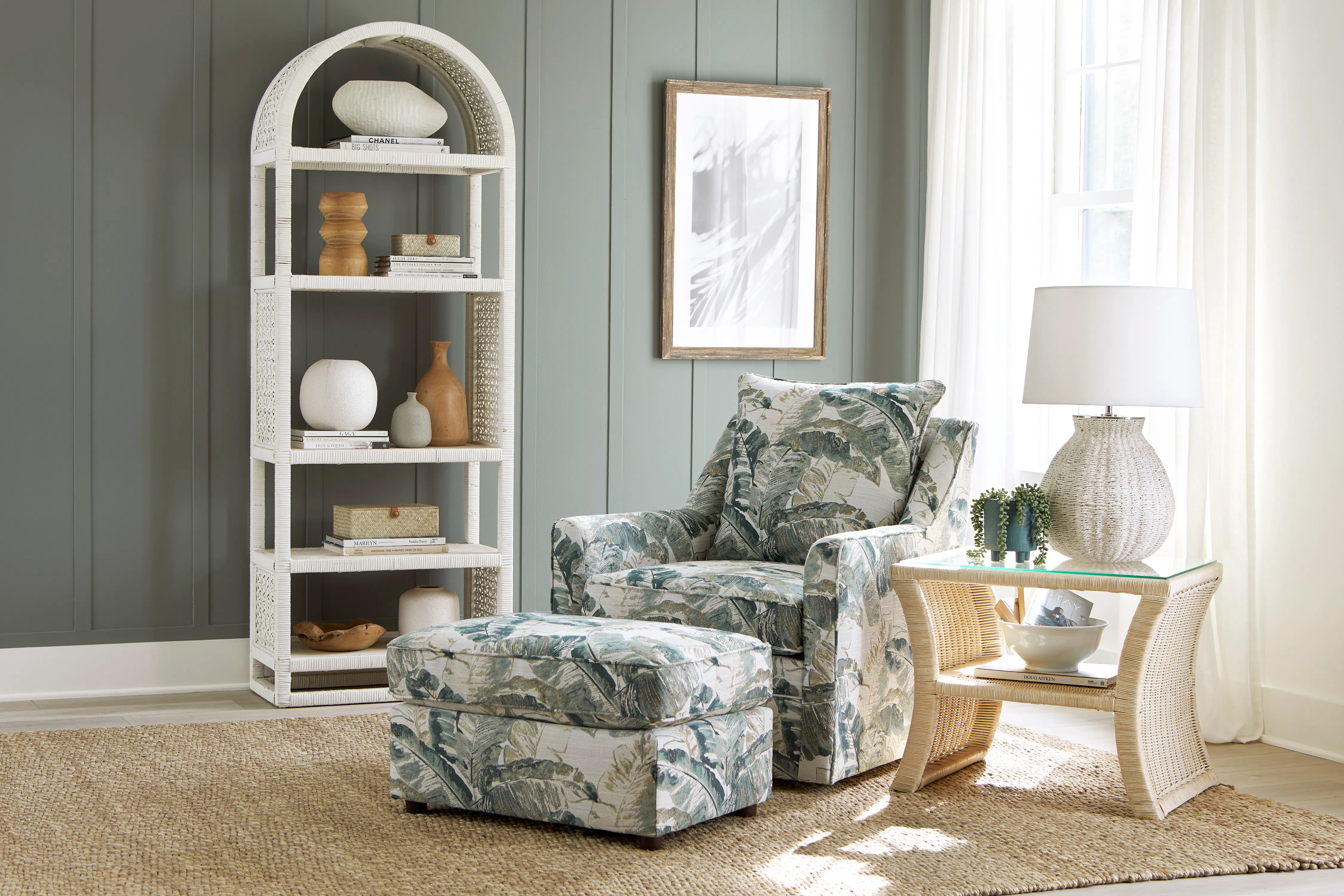 Aubrey Swivel Chair (+200 fabrics) 14 Aubrey Swivel Chair (+200 fabrics)