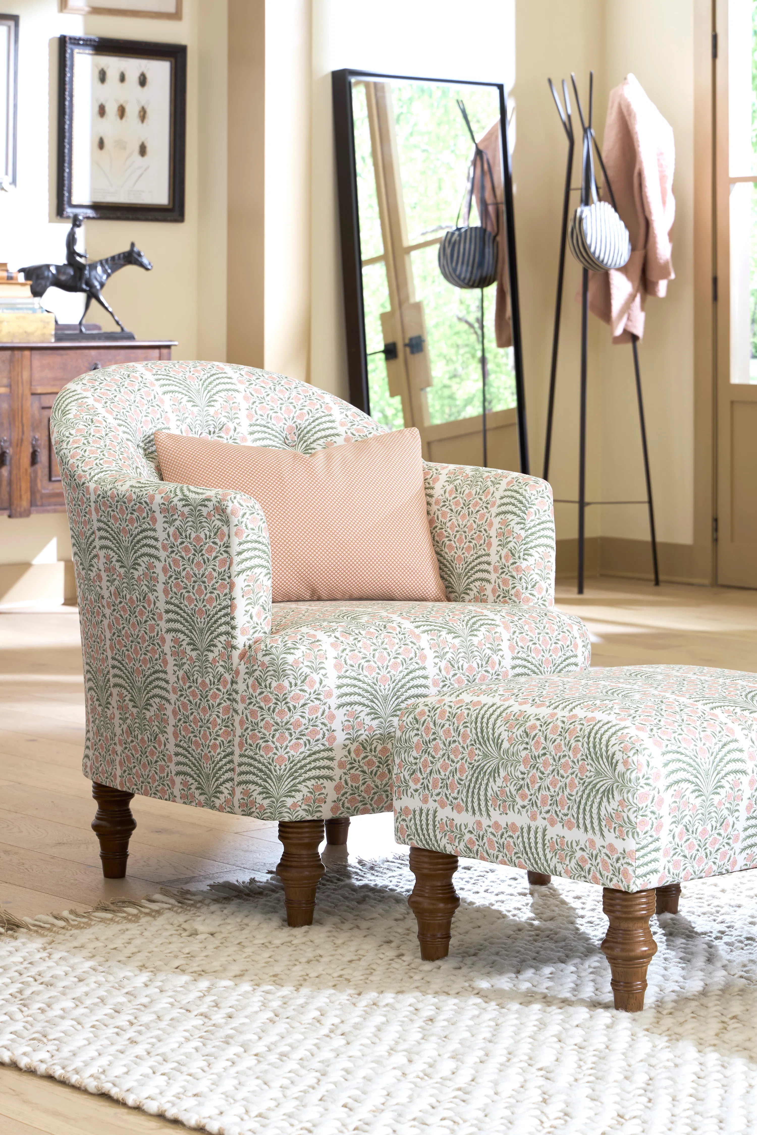 Erin & Ben Arden Accent Chair (+50 fabrics) 7 Erin & Ben Arden Accent Chair (+50 fabrics)