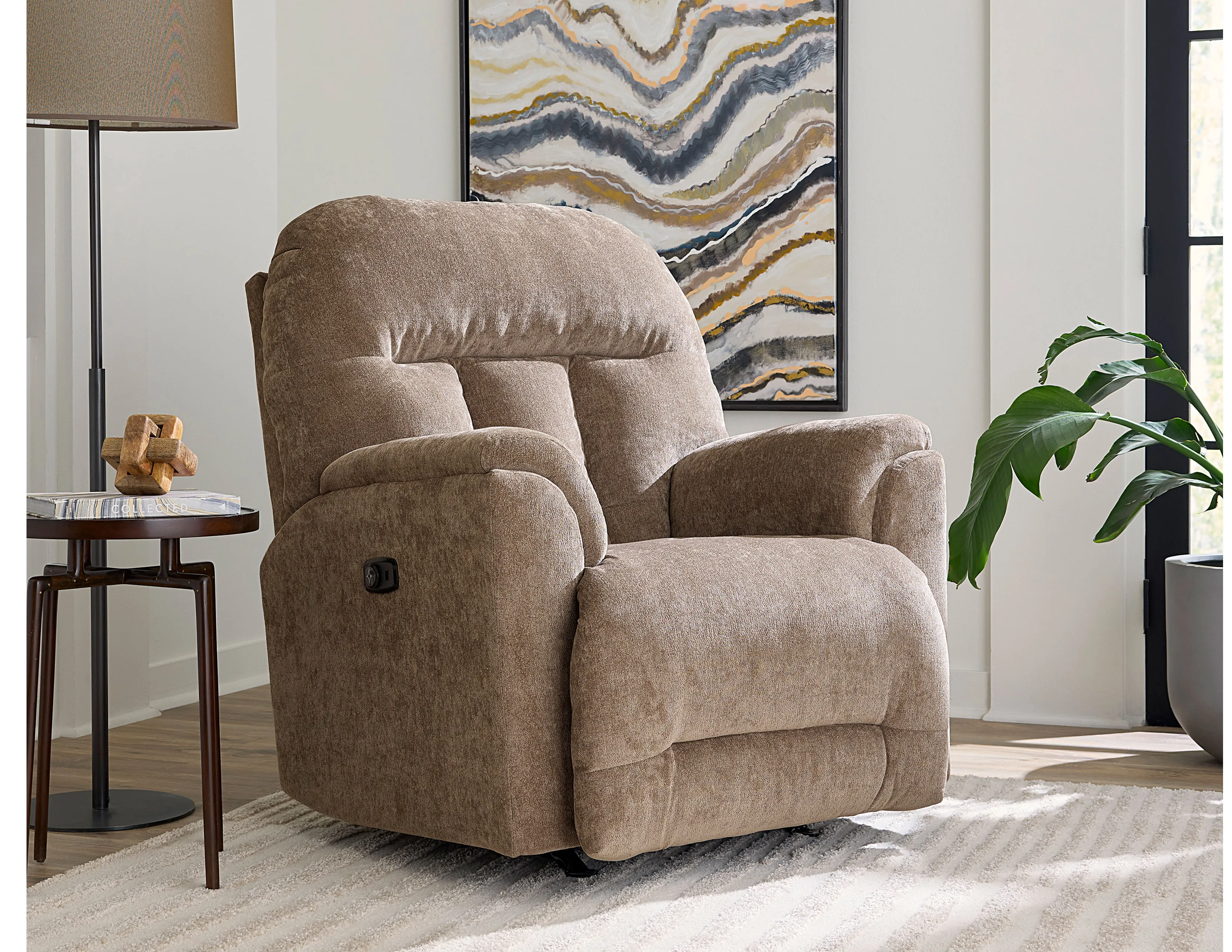 Suitably Recliner (+100 fabrics) 3 mechanisms 14 Suitably Recliner (+100 fabrics) 3 mechanisms