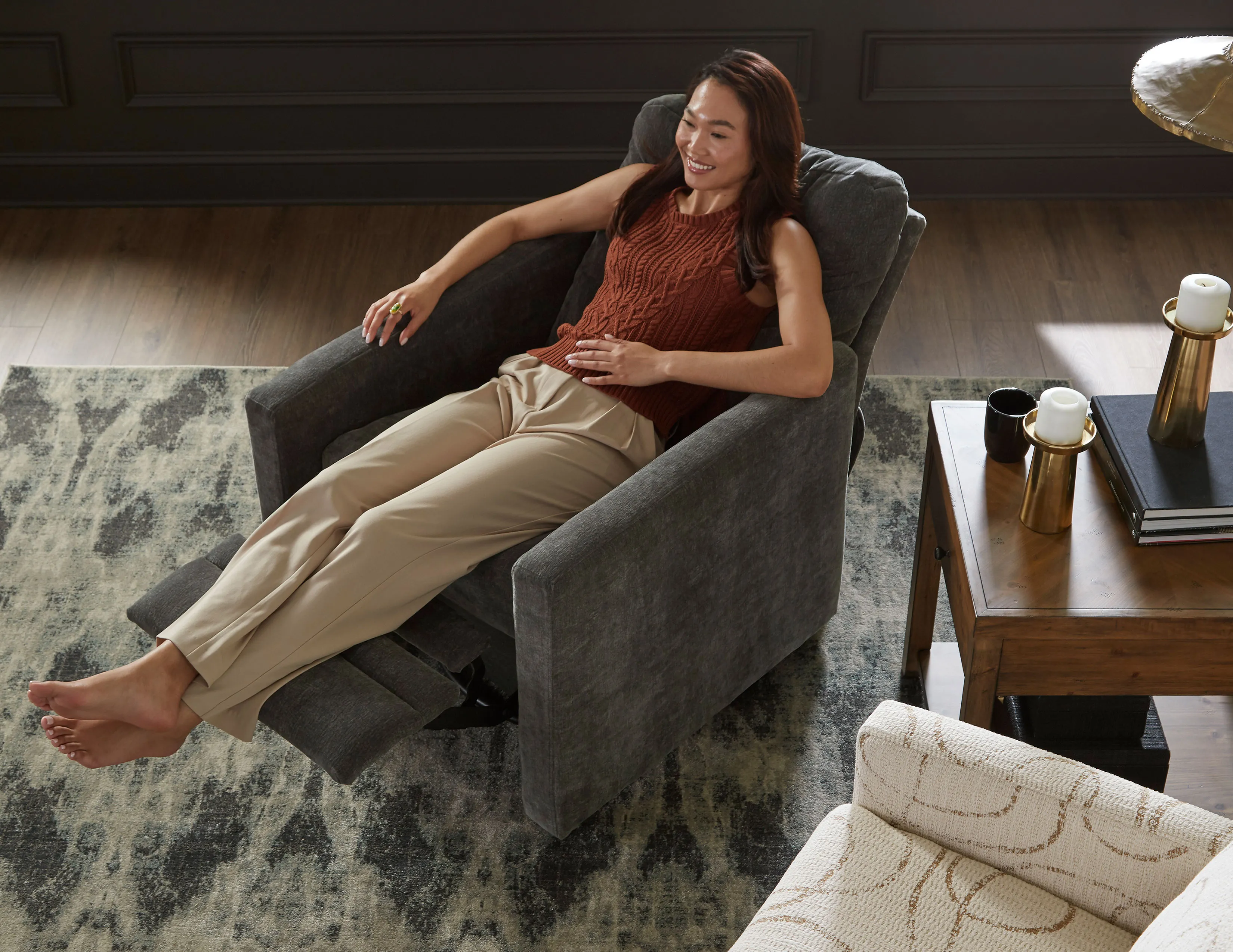 Giana Swivel Barrel Back Recliner (+200 fabrics) 14 Giana Swivel Barrel Back Recliner (+200 fabrics)