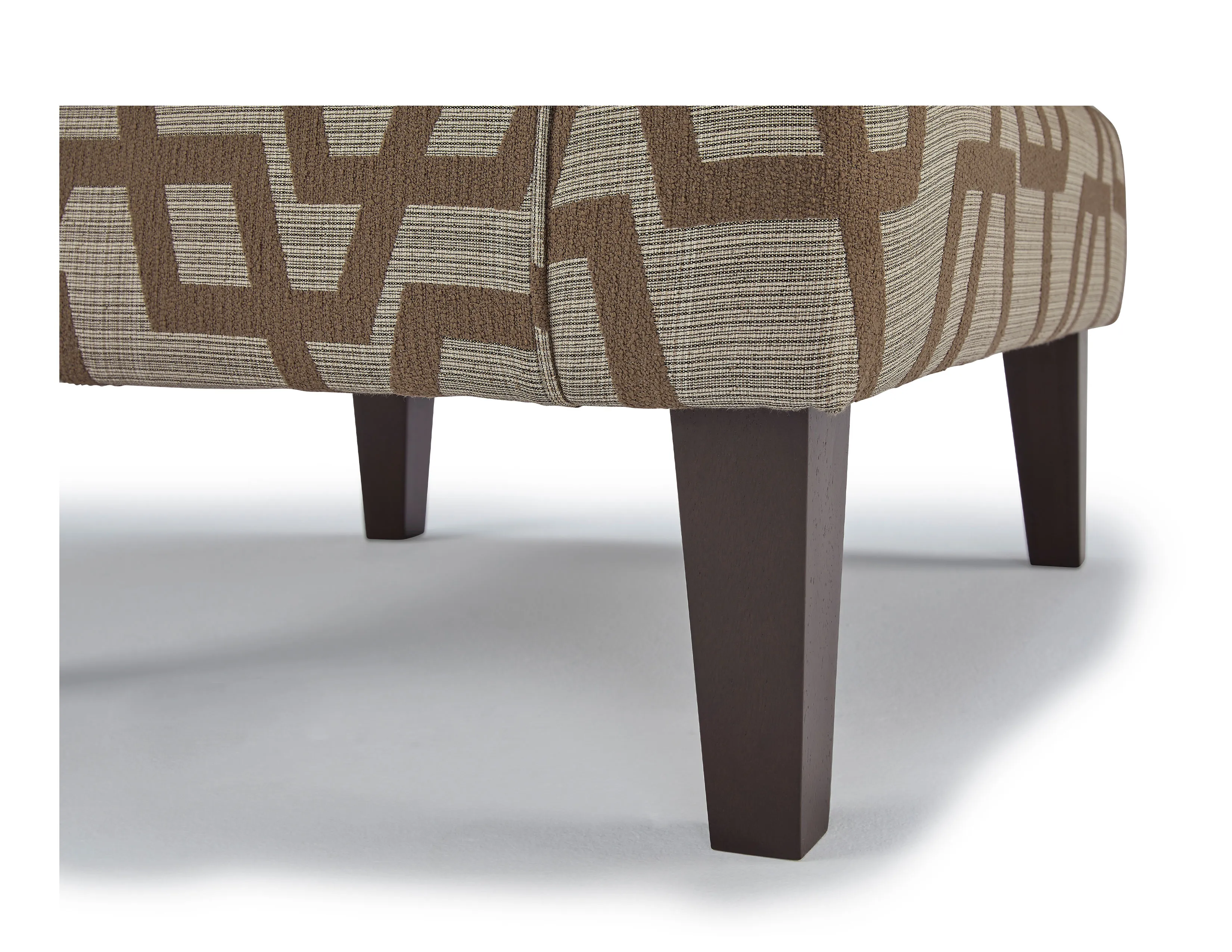 Sterling Wing Chair (+139 fabrics) 13 Sterling Wing Chair (+139 fabrics)
