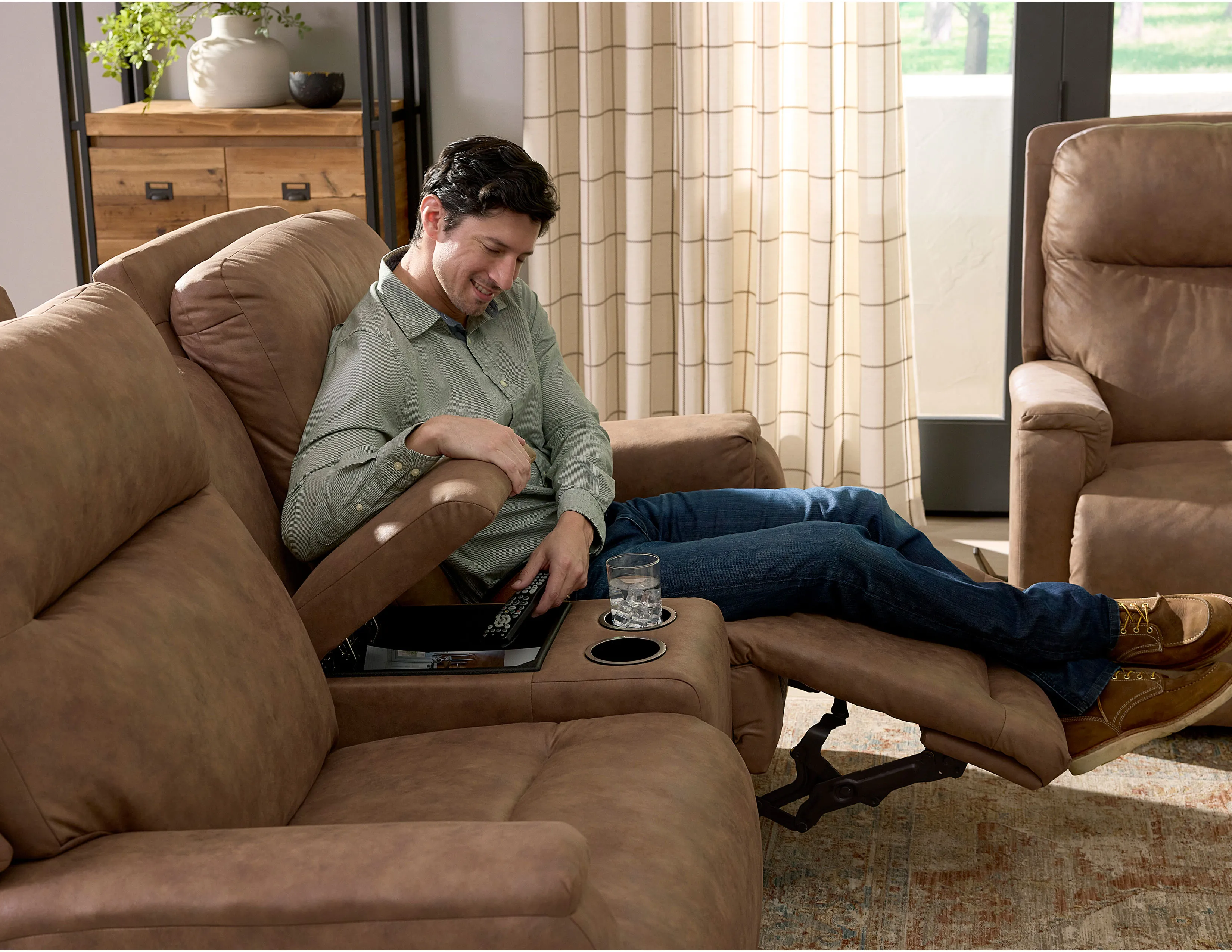 Derek Double Reclining Sofa (+100 fabrics) 89" 14 Derek Double Reclining Sofa (+100 fabrics) 89"