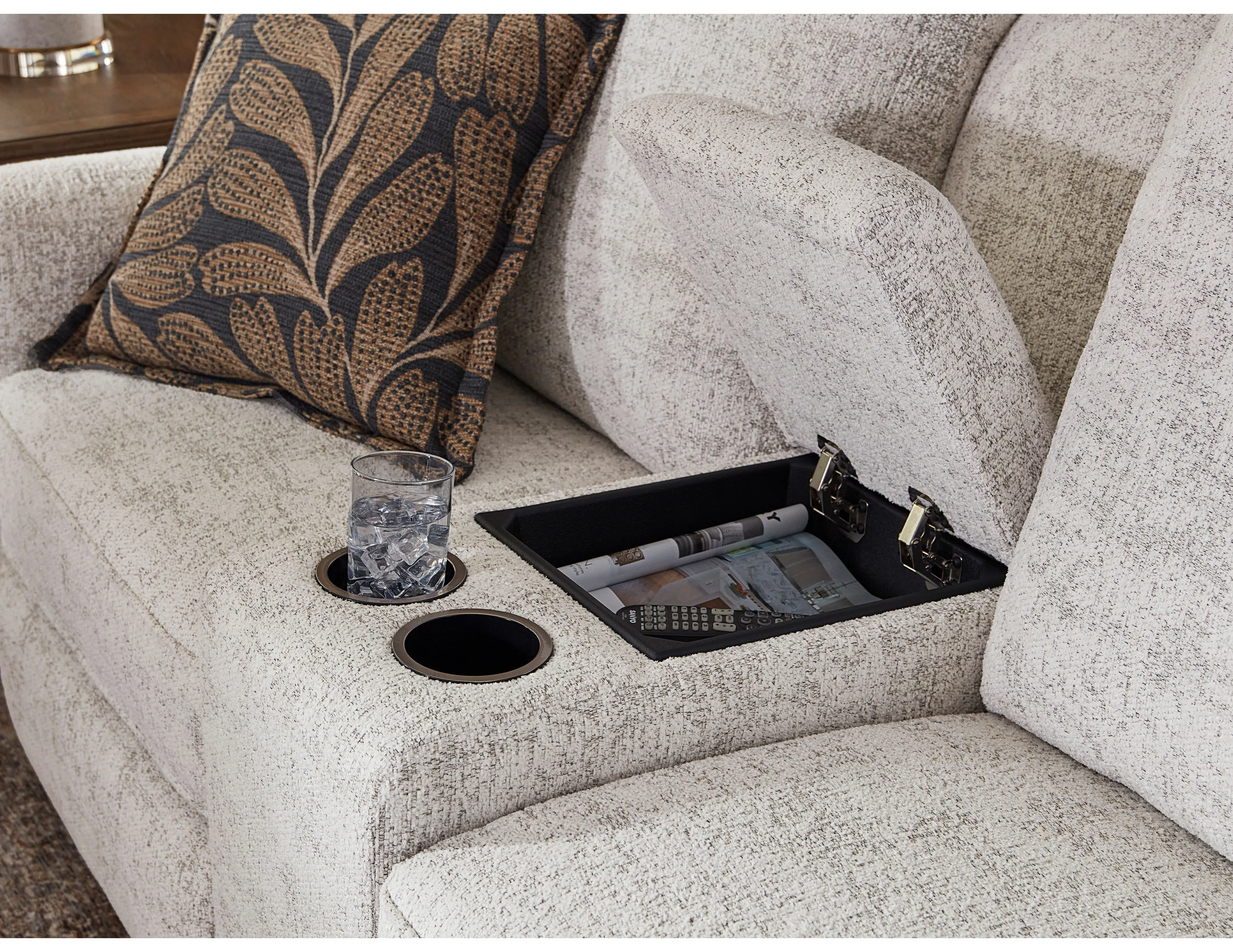 Josey Double Reclining Console Loveseat (+100 fabrics) 6 Josey Double Reclining Console Loveseat (+100 fabrics)
