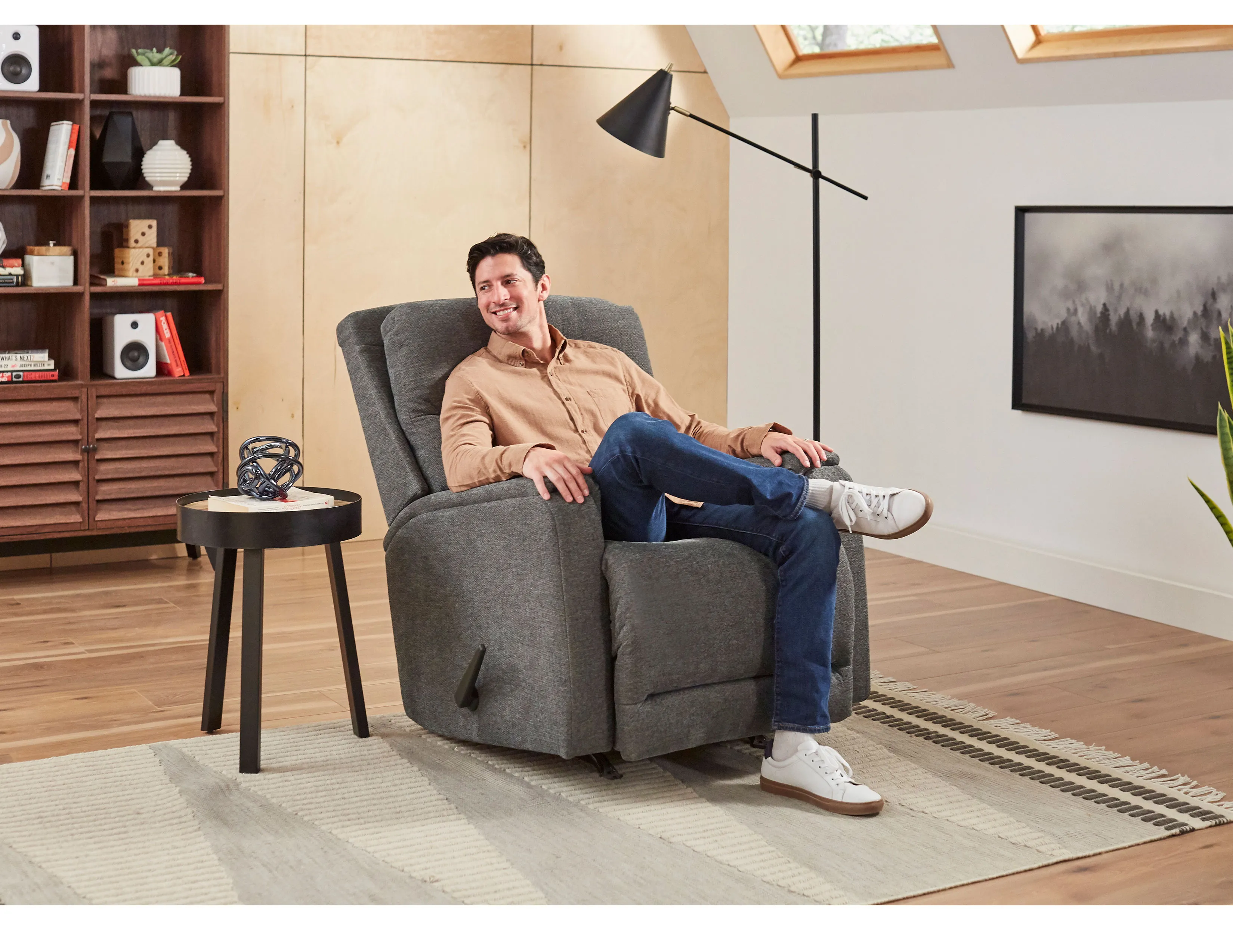 Derek Recliner (+100 fabrics) 3 mechanisms 21 Derek Recliner (+100 fabrics) 3 mechanisms