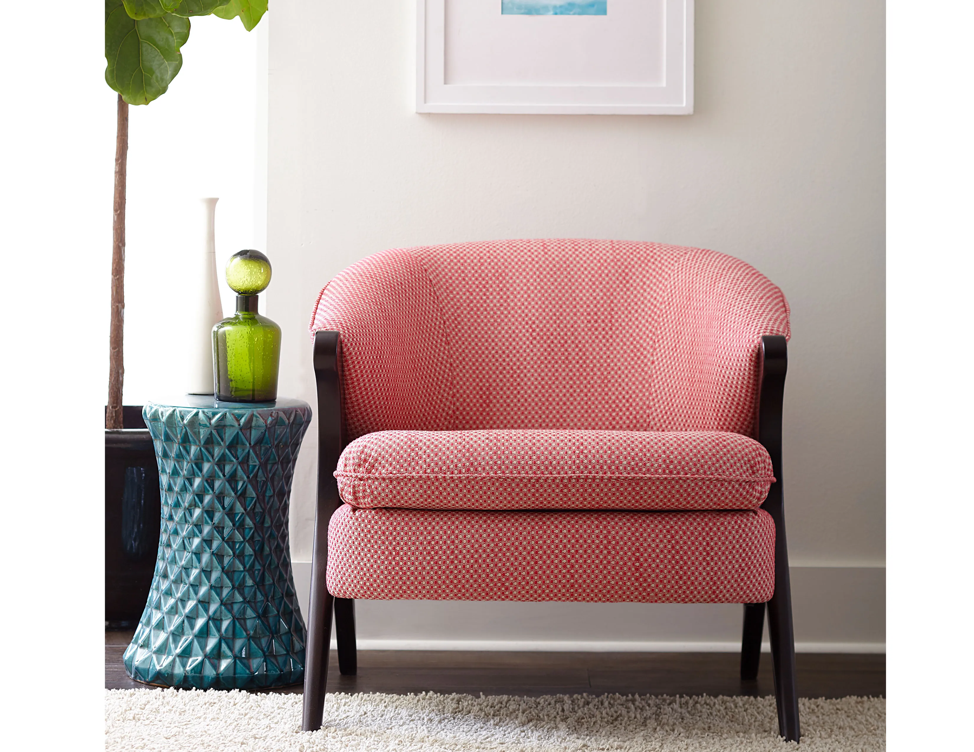 Tatiana Accent Chair (+200 fabrics) 13 Tatiana Accent Chair (+200 fabrics)