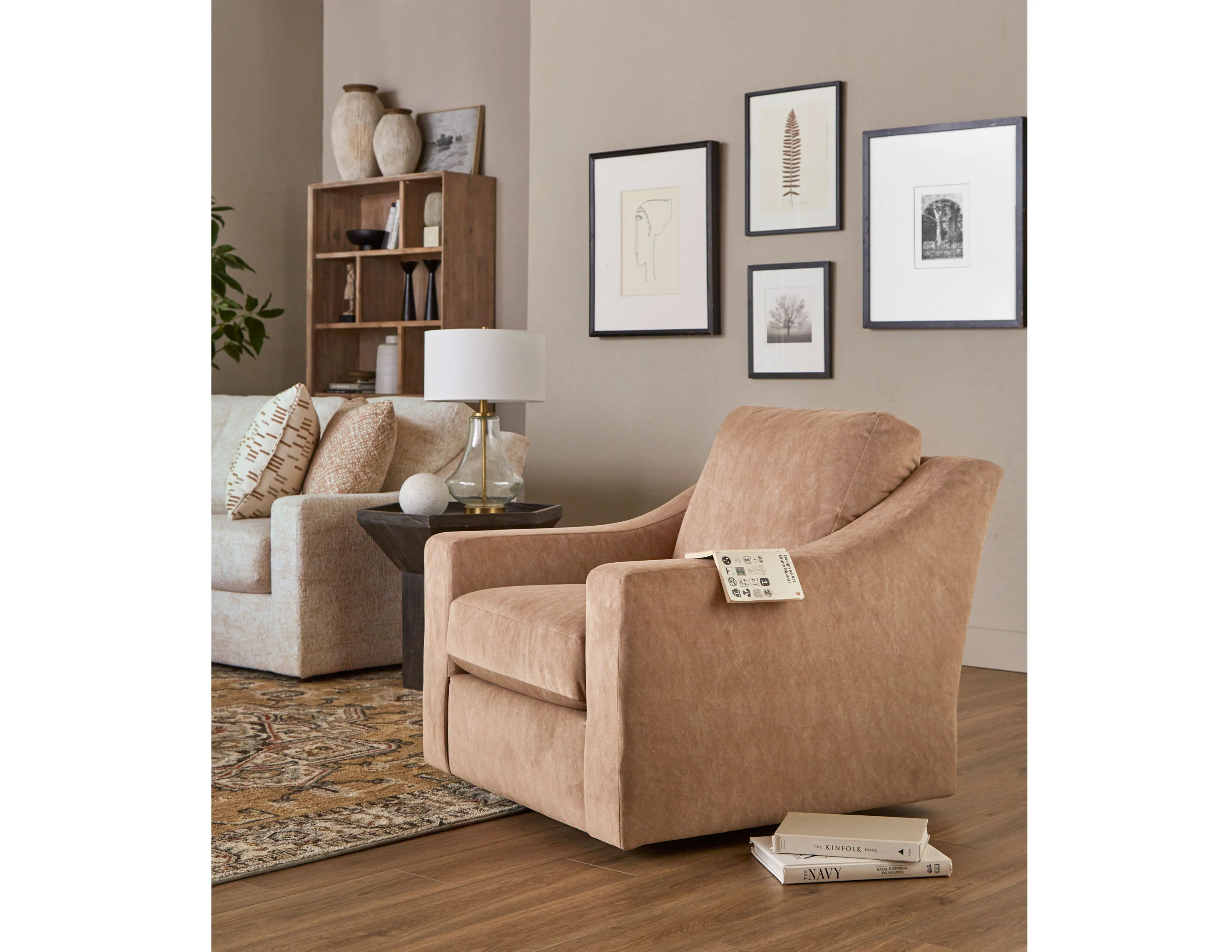 Caverra Chair (+139 fabrics) Swivel available 9 Caverra Chair (+139 fabrics) Swivel available