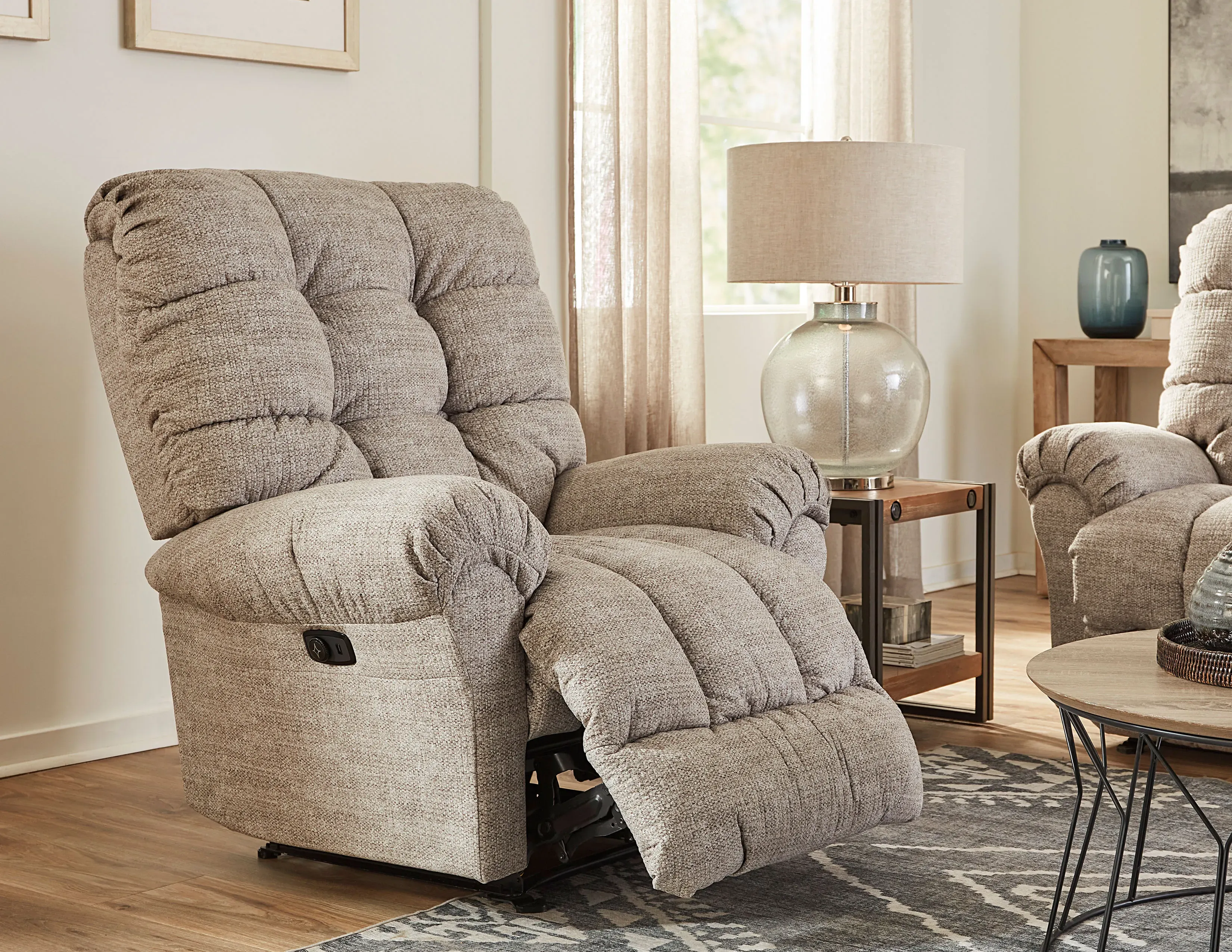 Corey Double Reclining Console Loveseat (+100 fabrics) 21 Corey Double Reclining Console Loveseat (+100 fabrics)