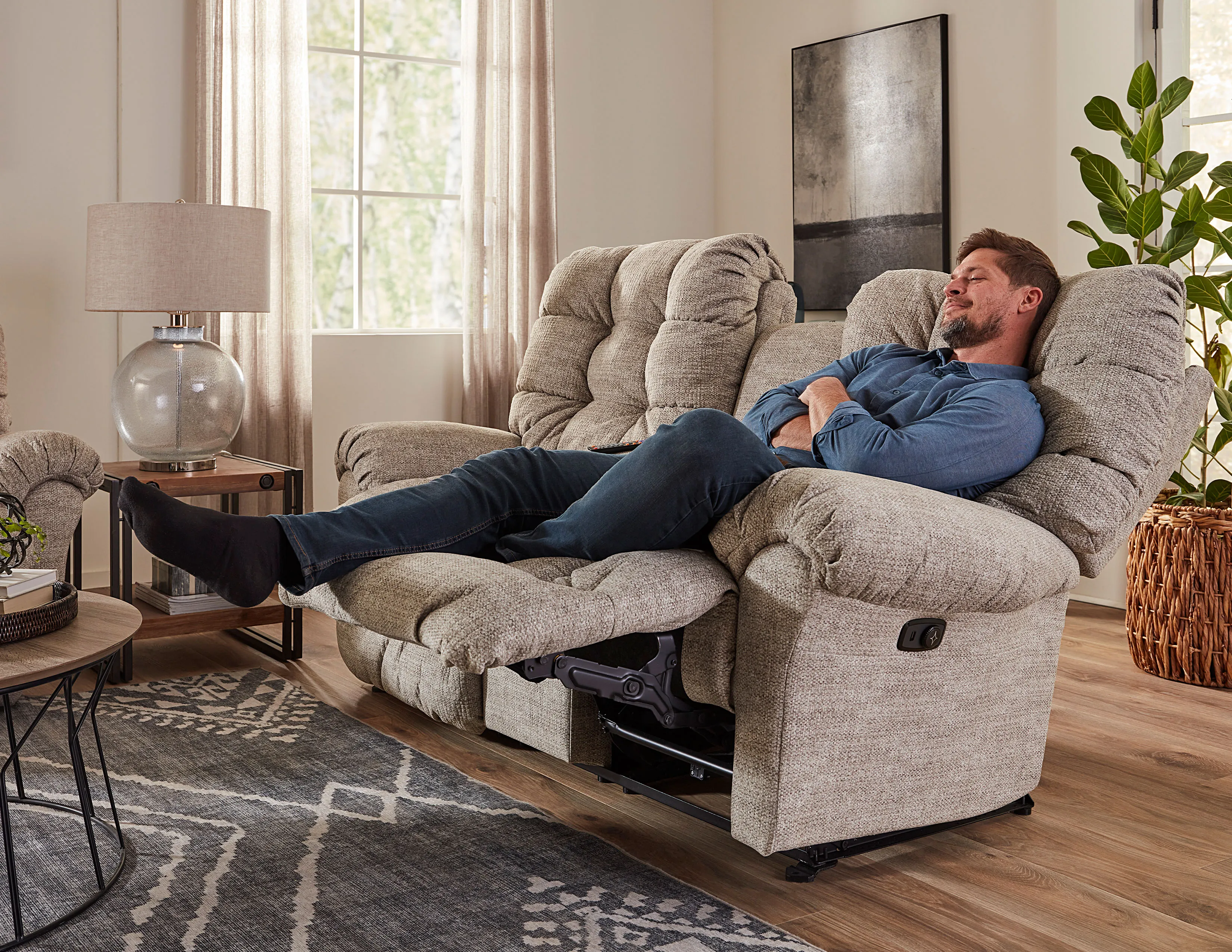 Corey Double Reclining Console Loveseat (+100 fabrics) 7 Corey Double Reclining Console Loveseat (+100 fabrics)