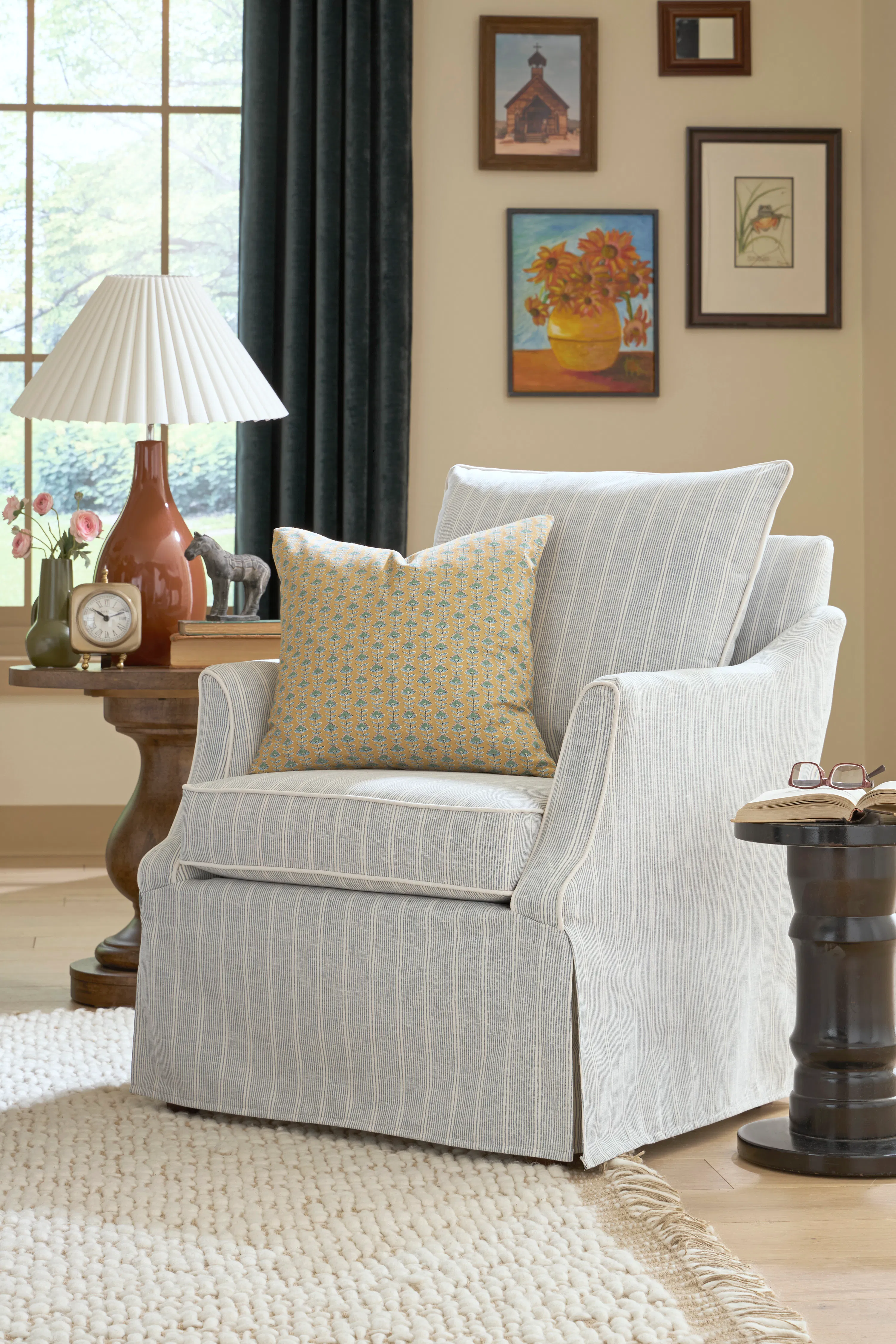 Erin & Ben Annie Accent Chair (+8 colors) 4 Erin & Ben Annie Accent Chair (+8 colors)