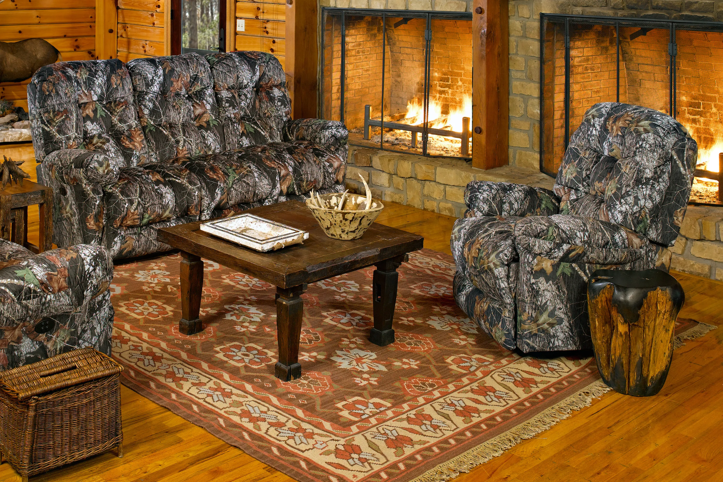 Mossy Oak New Break Up Camo Recliner (Power & Swivel Available) 2 Mossy Oak New Break Up Camo Recliner (Power & Swivel Available)