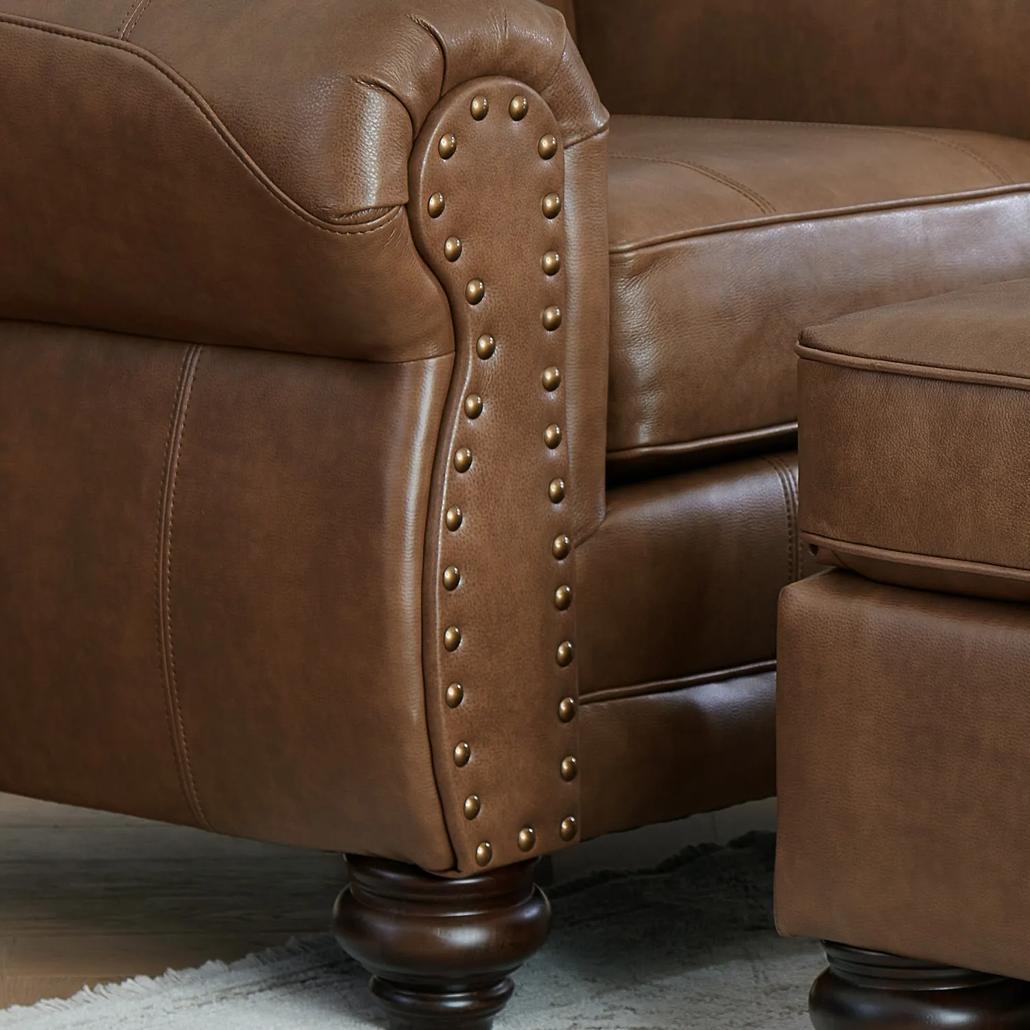 Noble Leather Chair (+3 colors) 4 Noble Leather Chair (+3 colors)