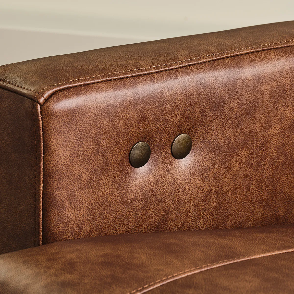 Traftly 82" Mid-Century Power Incliner Leather Sofa (+40 leathers) 5 Traftly 82" Mid-Century Power Incliner Leather Sofa (+40 leathers)