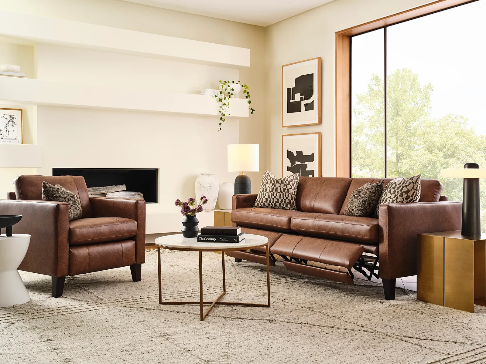 Traftly 82" Mid-Century Power Incliner Leather Sofa (+40 leathers) 9 Traftly 82" Mid-Century Power Incliner Leather Sofa (+40 leathers)