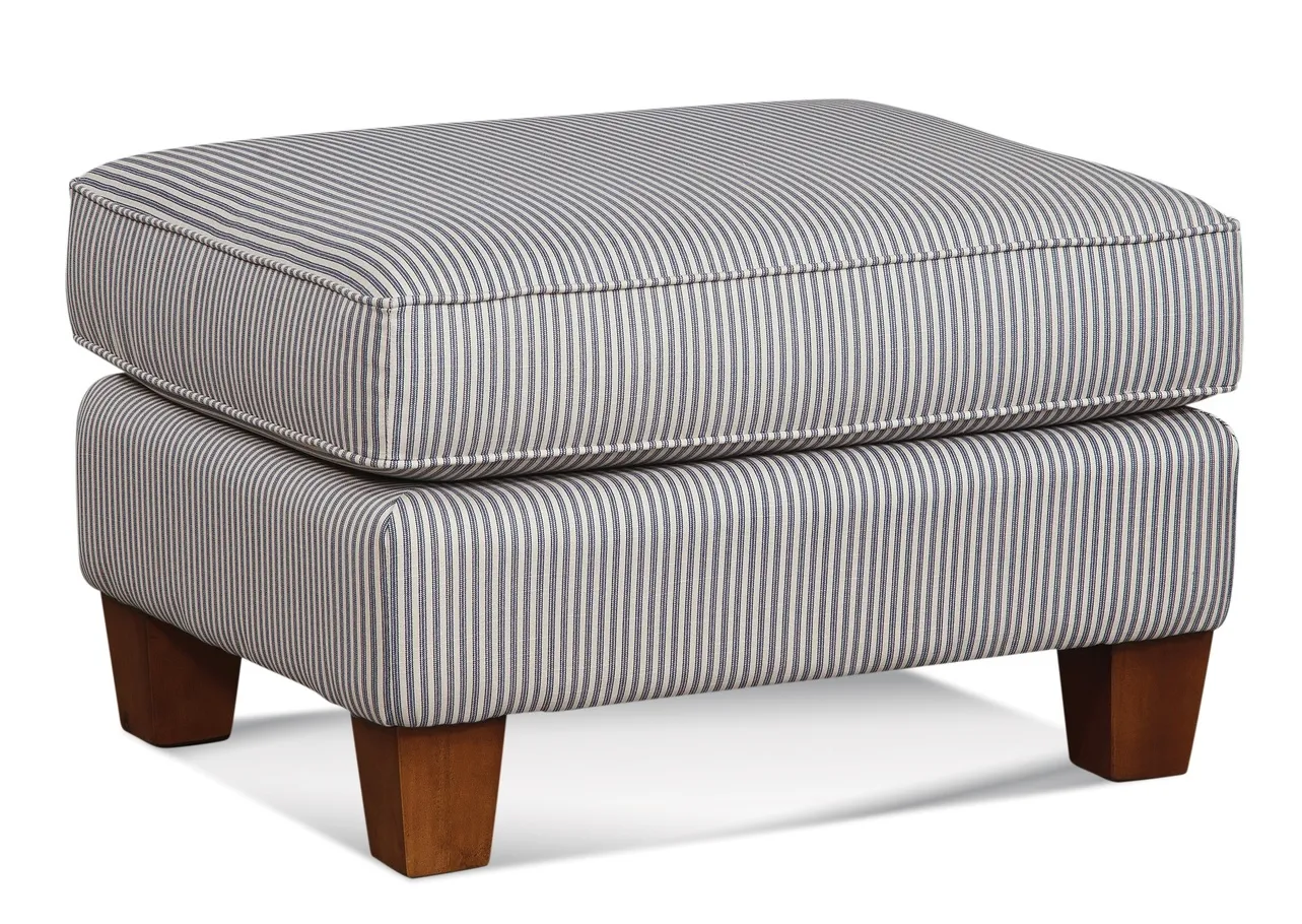 Lowell Club Chair (+69 fabrics) 2 Lowell Club Chair (+69 fabrics)