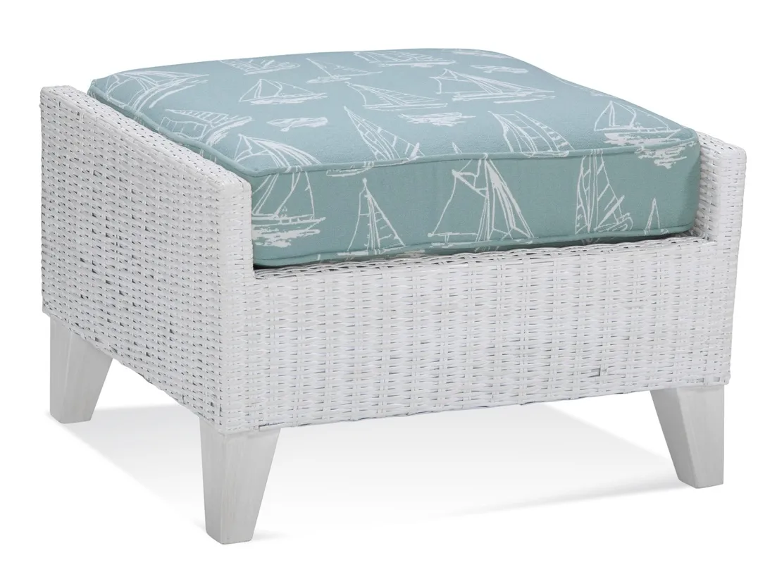 Long Beach 76" Rattan Sofa Green (+28 finishes +69 fabrics) 15 Long Beach 76" Rattan Sofa Green (+28 finishes +69 fabrics)