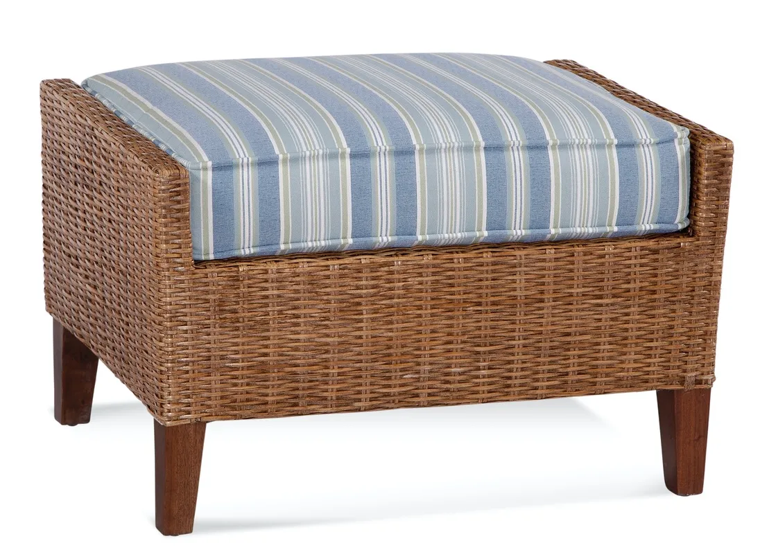 Long Beach 76" Rattan Sofa Green (+28 finishes +69 fabrics) 17 Long Beach 76" Rattan Sofa Green (+28 finishes +69 fabrics)