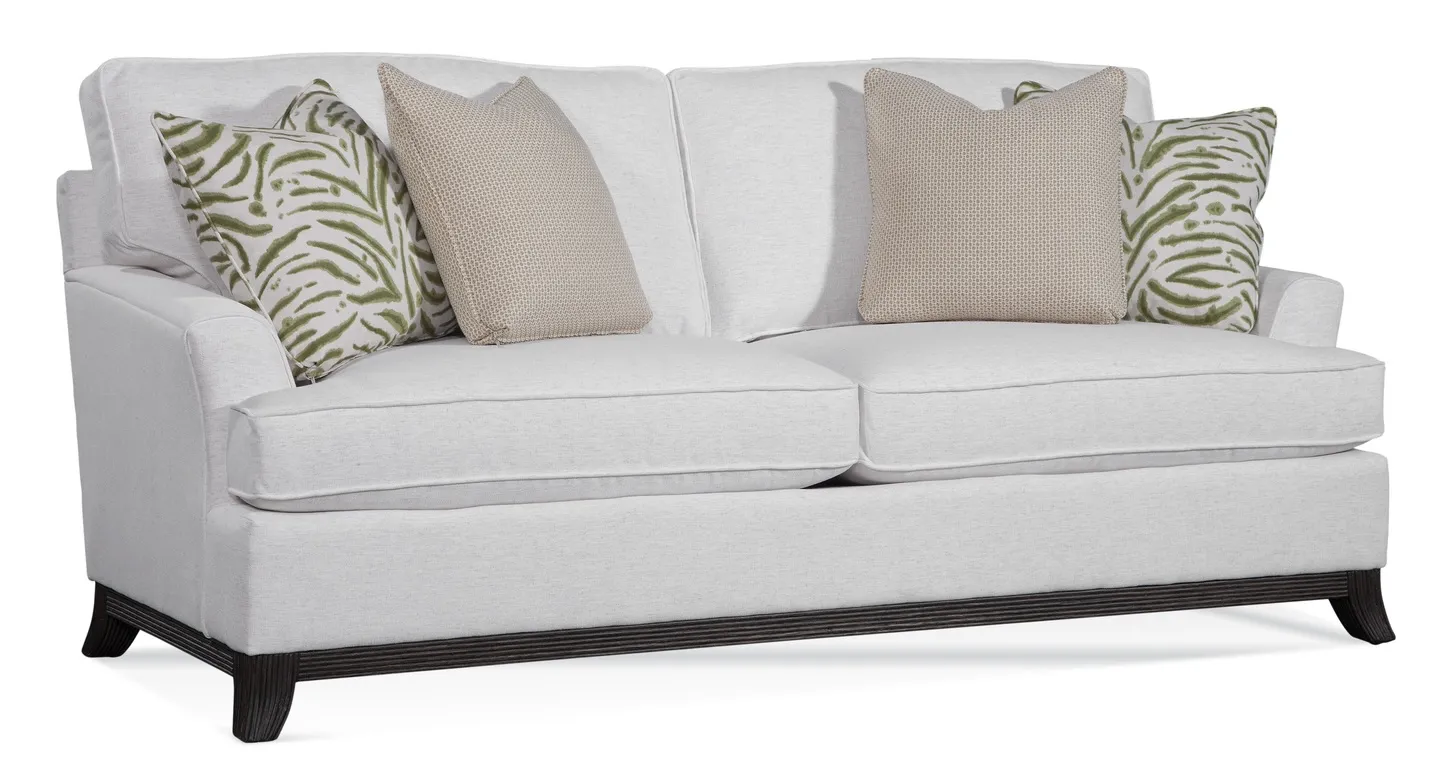 Oaks Way Accent Chair Green (+28 finishes +69 fabrics) 10 Oaks Way Accent Chair Green (+28 finishes +69 fabrics)