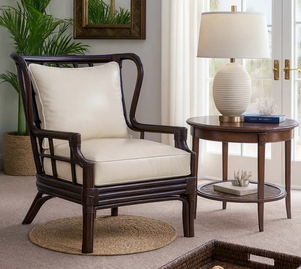 Seville Accent Chair (+28 finishes +69 fabrics) 6 Seville Accent Chair (+28 finishes +69 fabrics)
