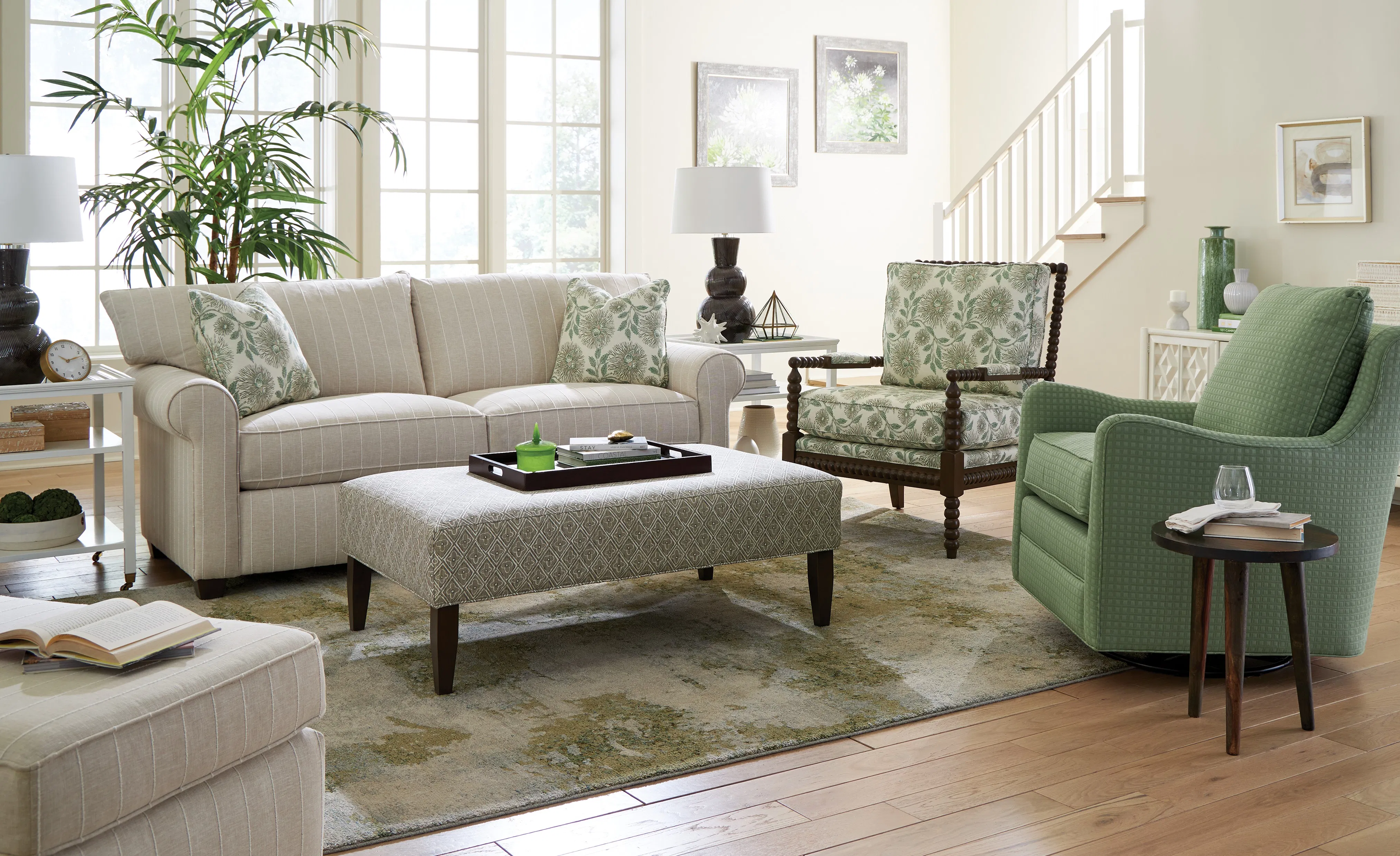 Atlanta 7364 Chair (+100 performance fabrics) 8 Atlanta 7364 Chair (+100 performance fabrics)