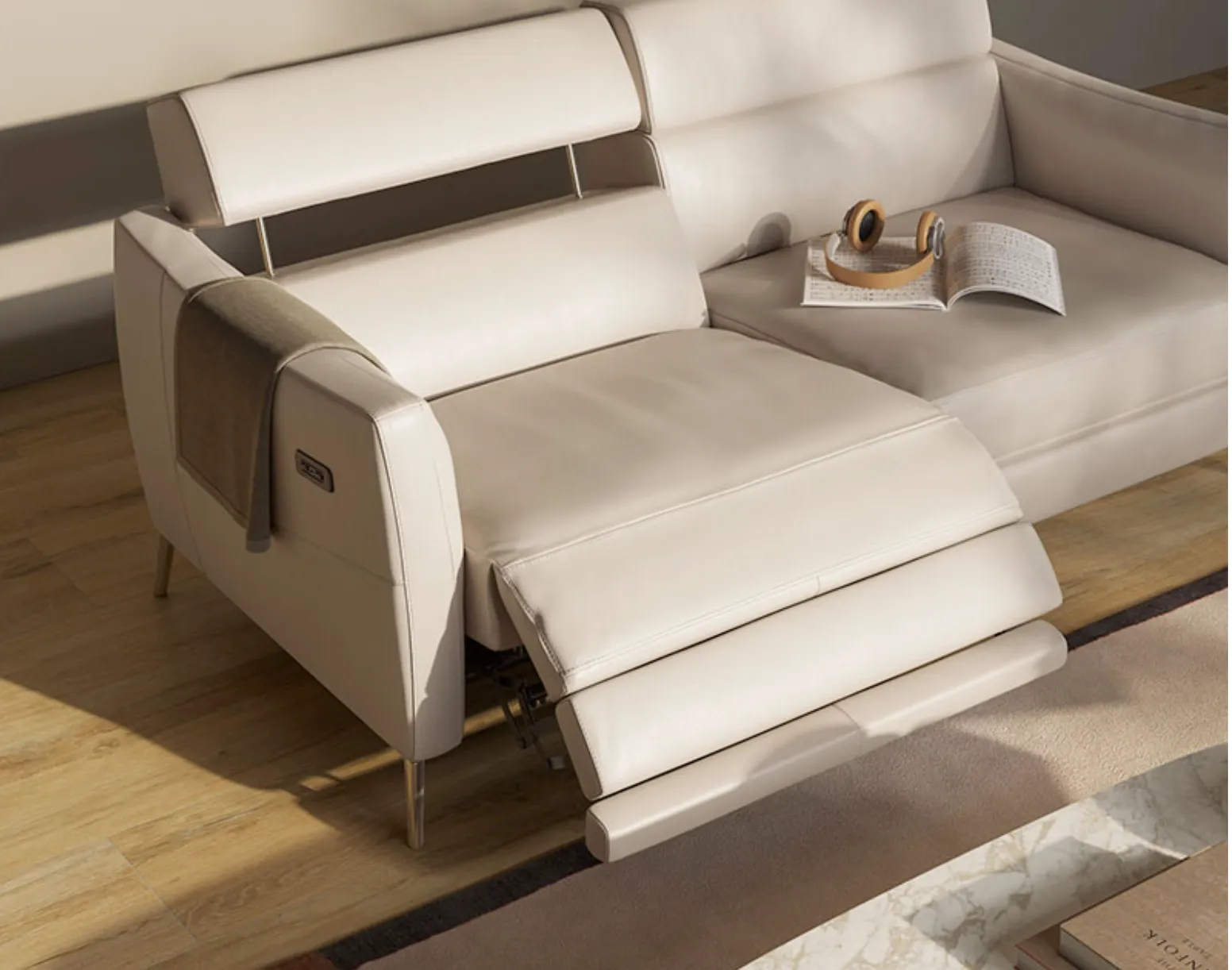 Greg C200 Power Headrest Power Reclining Sofa (79") +40 fabrics 2 Greg C200 Power Headrest Power Reclining Sofa (79") +40 fabrics