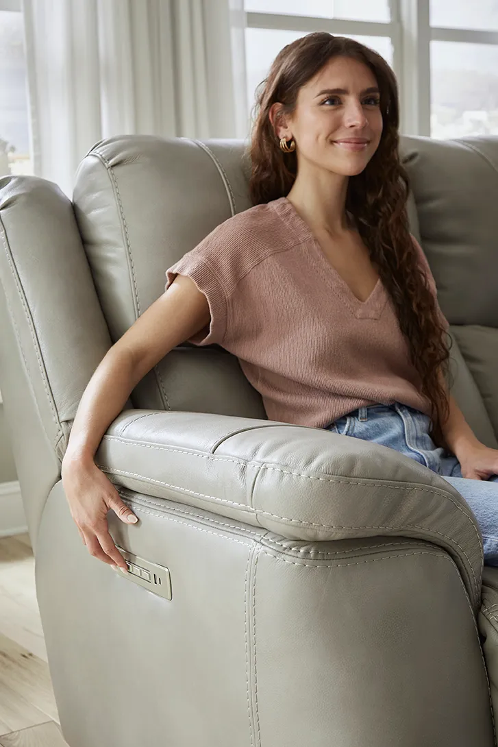 Idris 89" Zero Gravity Triple Power Reclining Sofa Mushroom (In stock) 3 Idris 89" Zero Gravity Triple Power Reclining Sofa Mushroom (In stock)