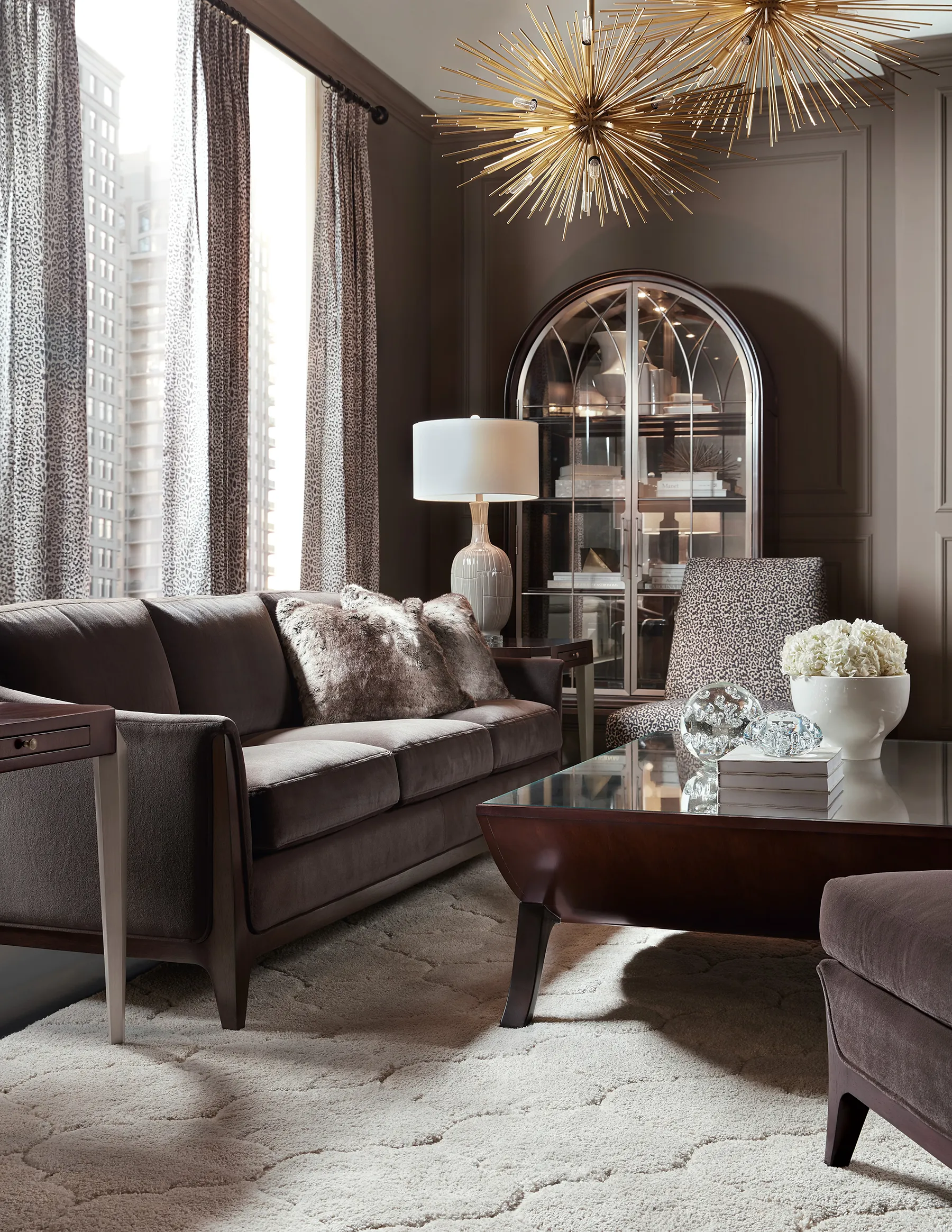Sophia 85" Stationary Sofa (In stock) 6 Sophia 85" Stationary Sofa (In stock)