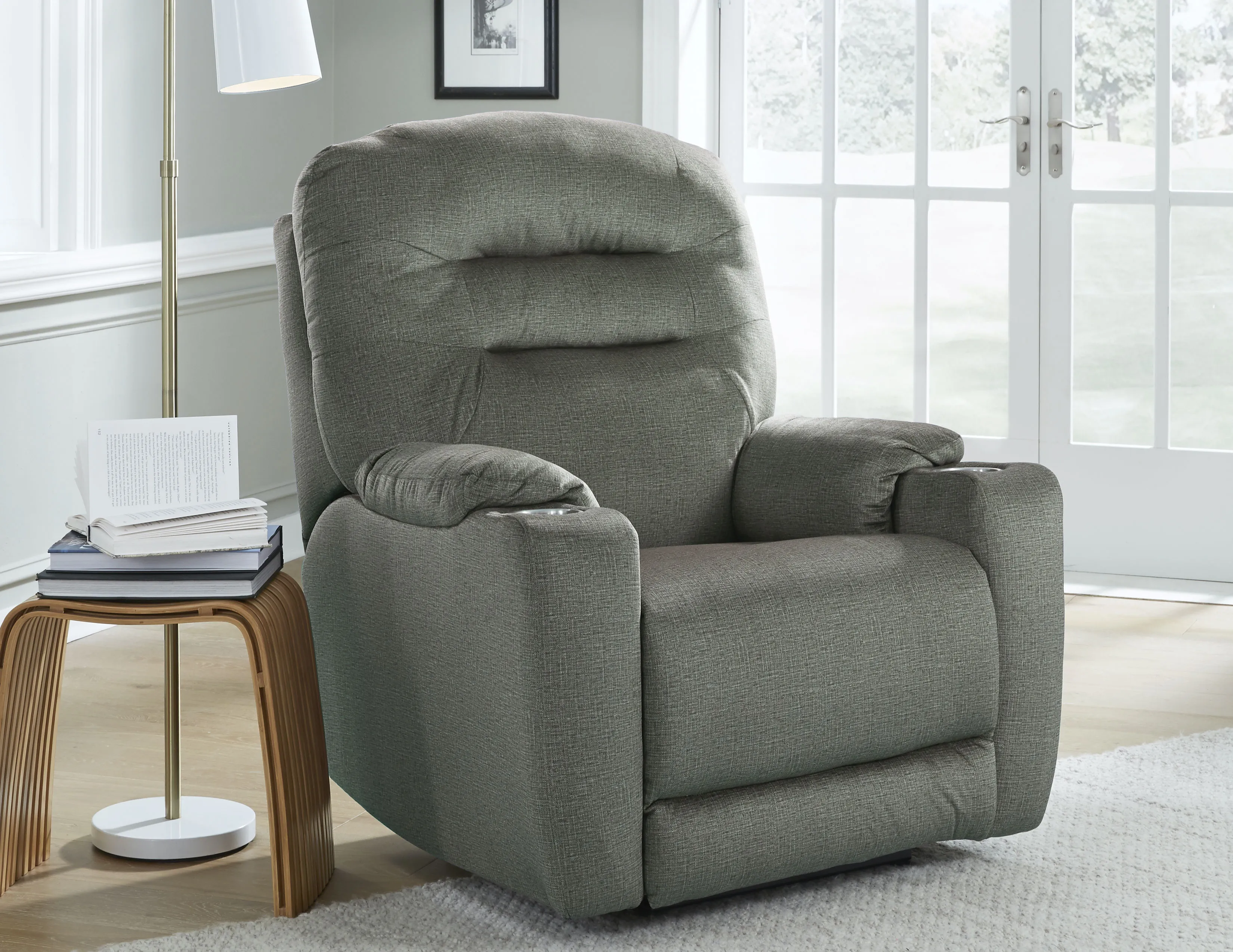 Front Row Wall Hugger or Rocker Recliner (+150 fabrics and leathers) 2 Front Row Wall Hugger or Rocker Recliner (+150 fabrics and leathers)