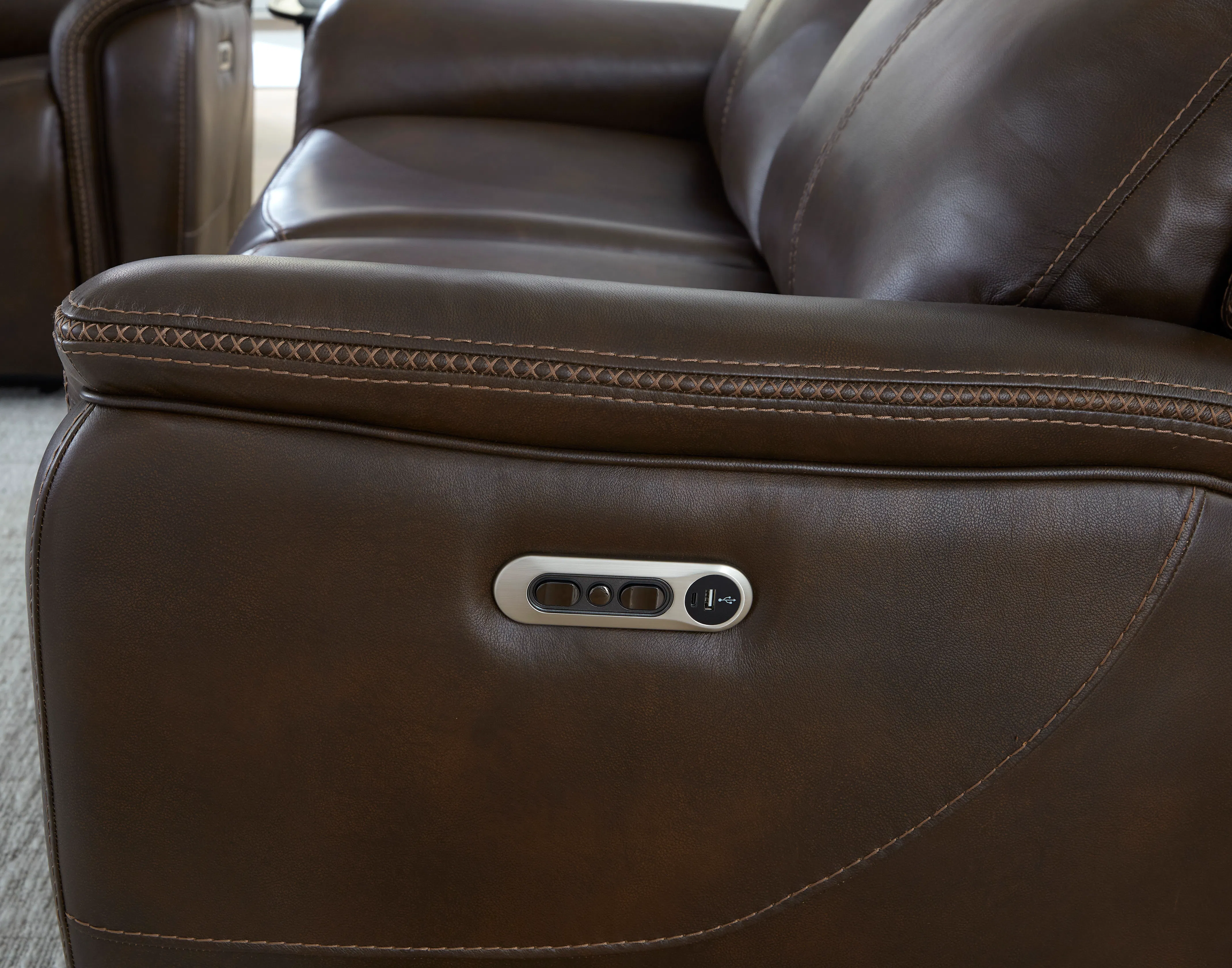 Cascade Power Headrest Power Leather Recliner Auburn (In stock - Fast Shipping) 5 Cascade Power Headrest Power Leather Recliner Auburn (In stock - Fast Shipping)