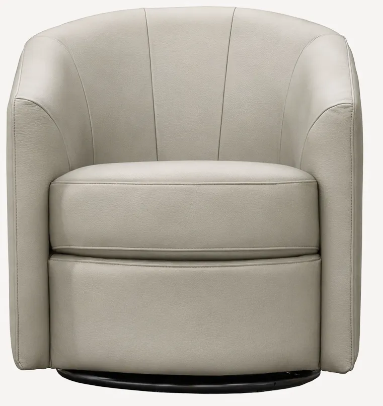 Becca B003 Chair (+130 leathers) 2 Becca B003 Chair (+130 leathers)