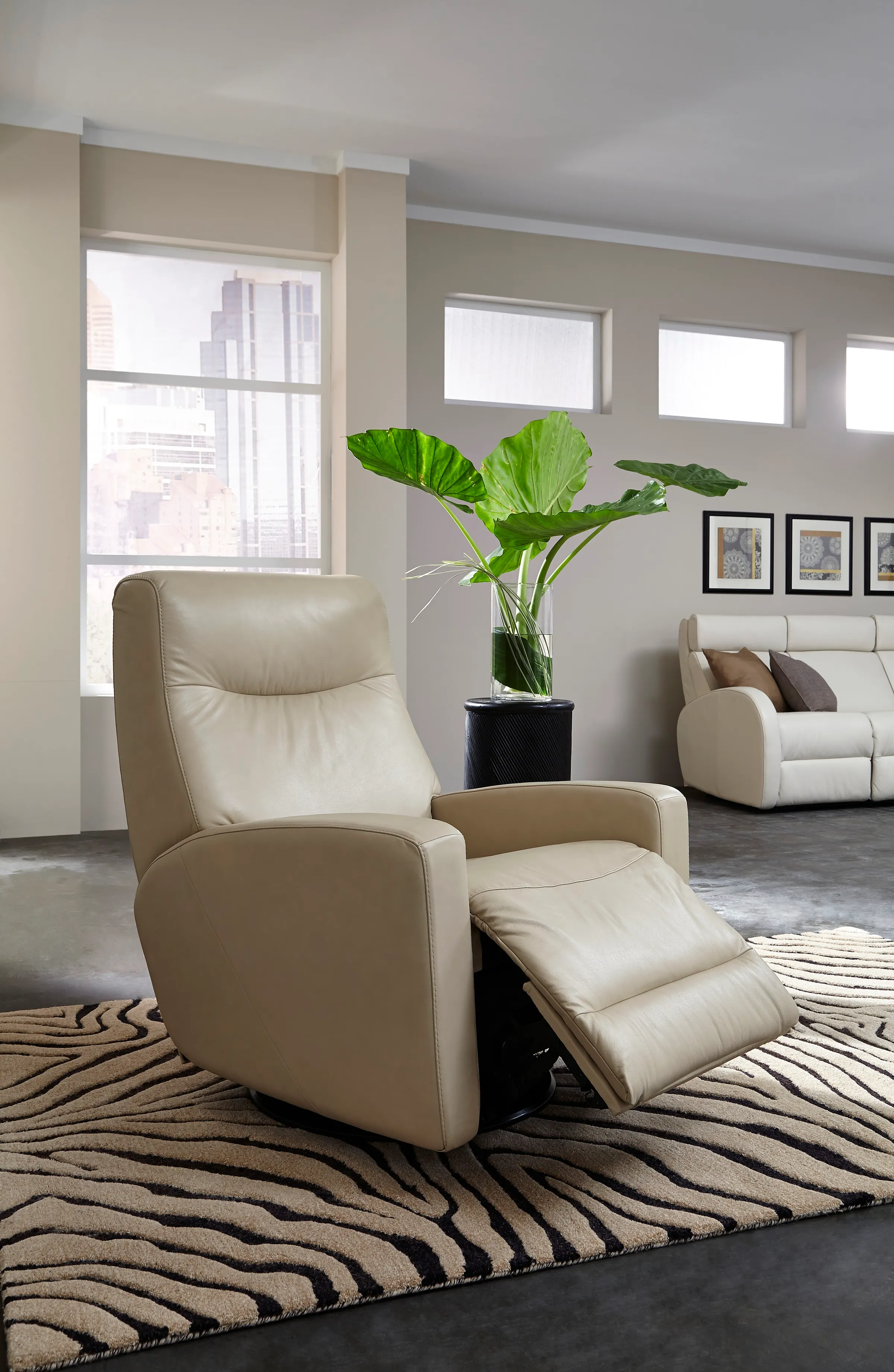 Saratoga Swivel Glider Recliner 1 Saratoga Swivel Glider Recliner