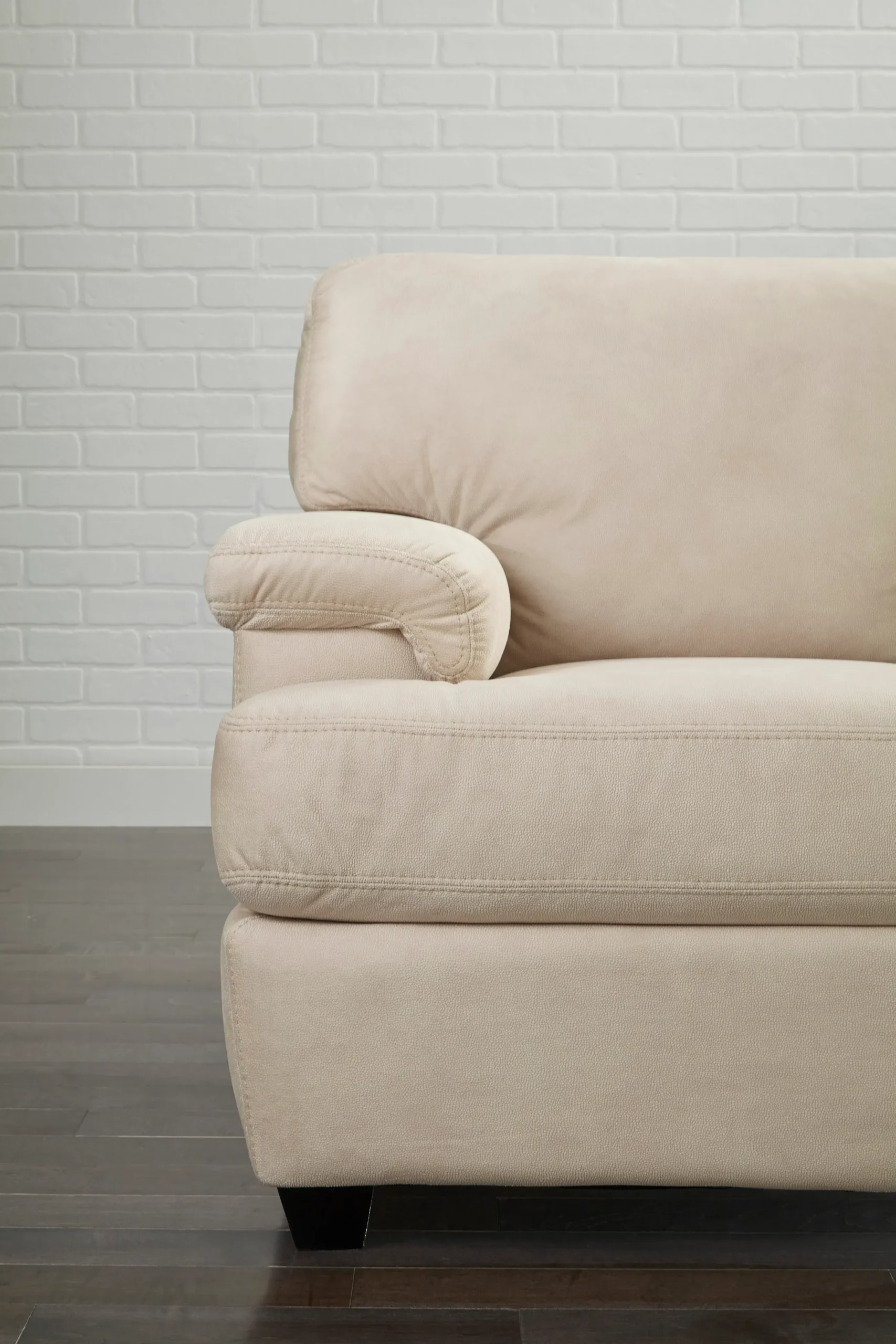 Loveseat 1 Loveseat