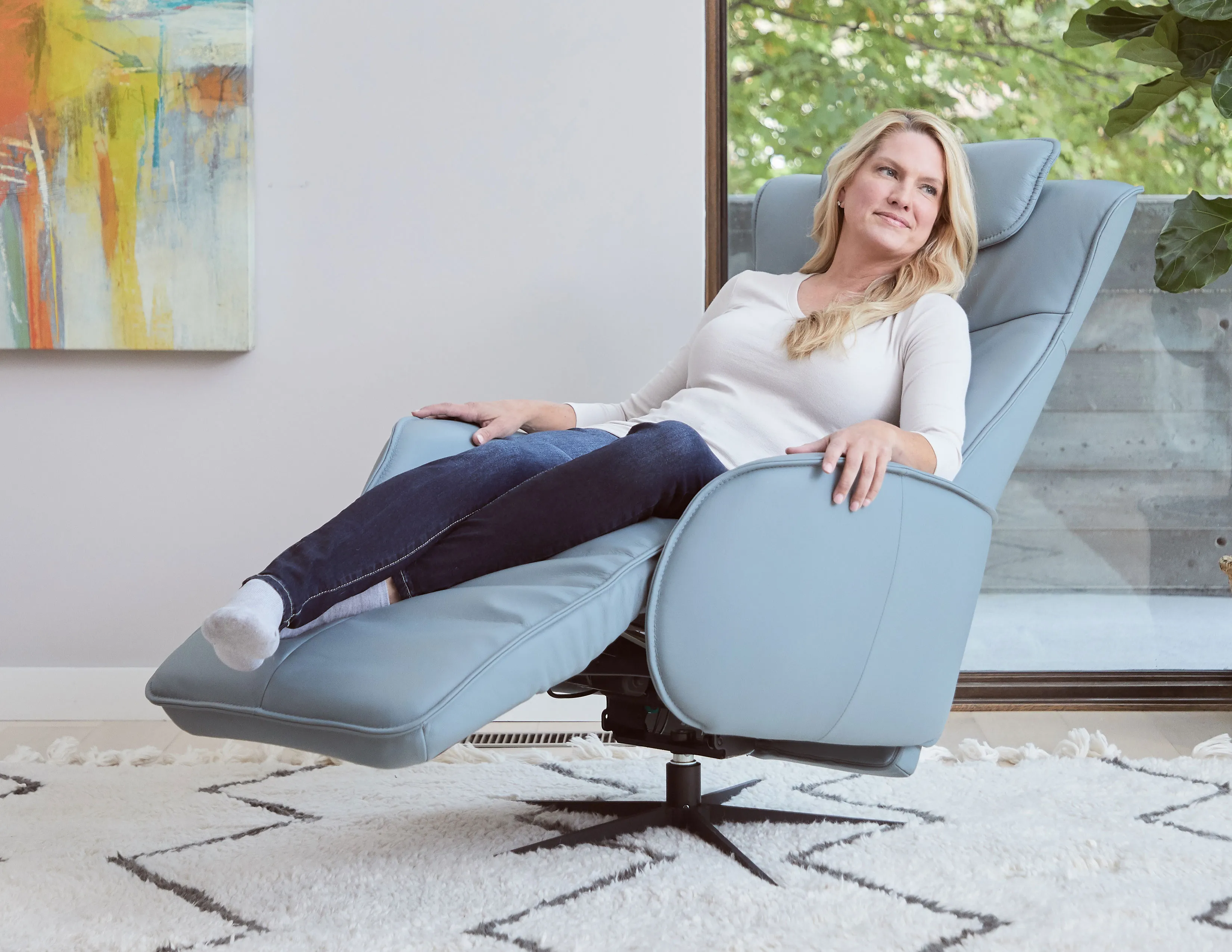 Axel Cordless Dual Power Swivel Recliner (2 Sizes) +30 leathers 5 Axel Cordless Dual Power Swivel Recliner (2 Sizes) +30 leathers