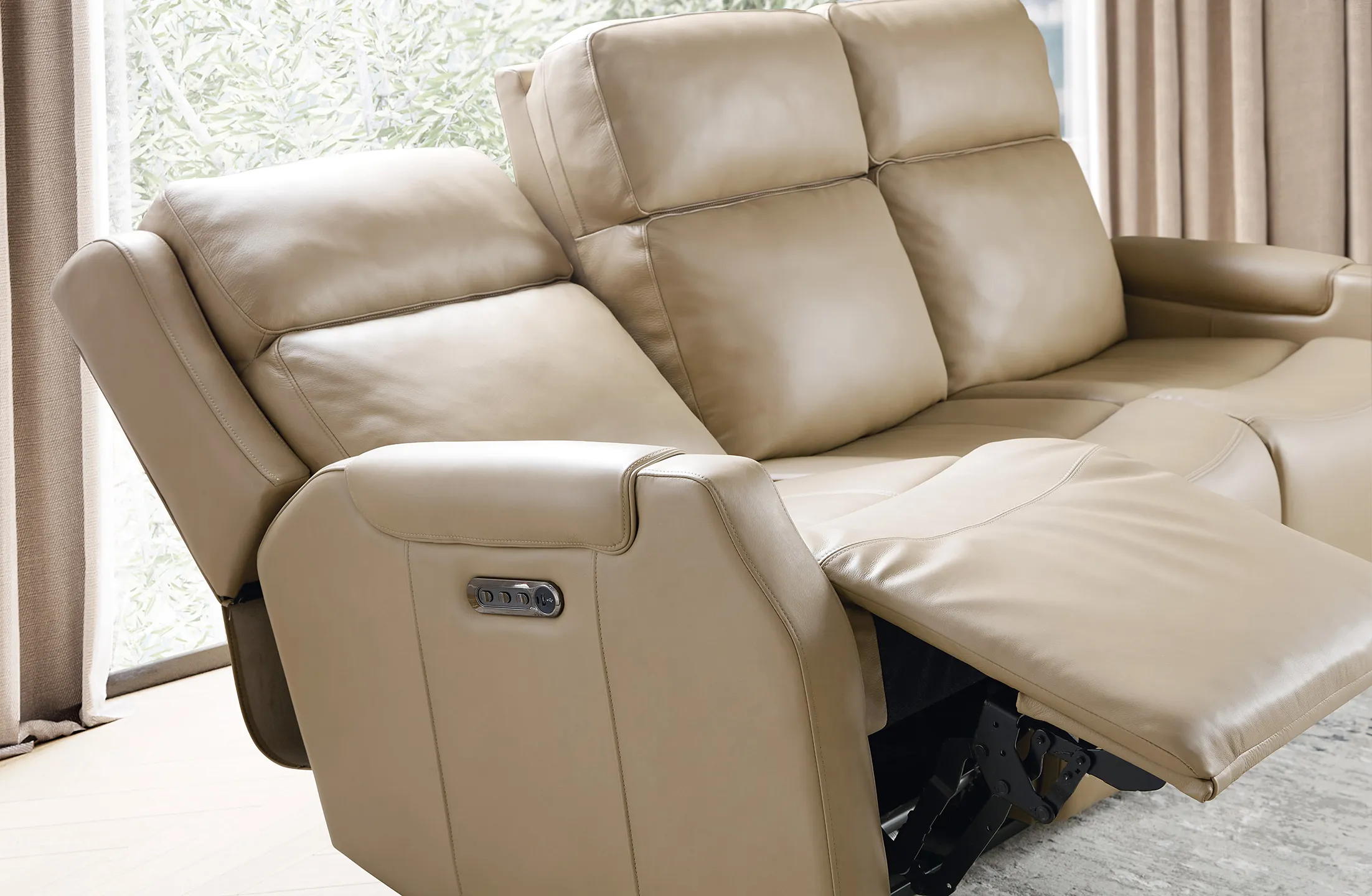 Nelson Zero Gravity Triple Power Recliner Beige (In stock) 13 Nelson Zero Gravity Triple Power Recliner Beige (In stock)