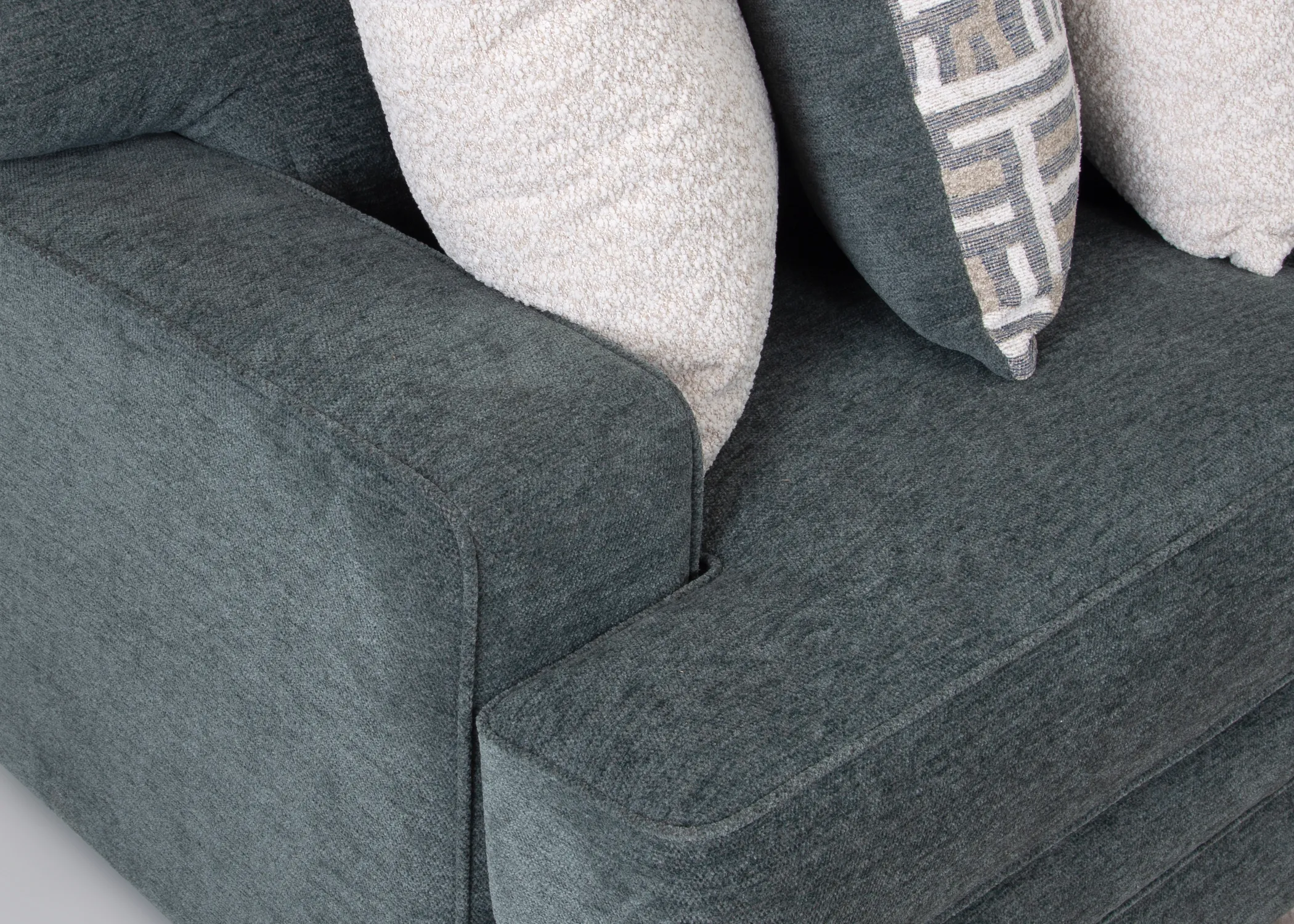 Briggs 934 Modular Sectional (Relaxed Contemporary Style. Plush Comfort) 11 Briggs 934 Modular Sectional (Relaxed Contemporary Style. Plush Comfort)