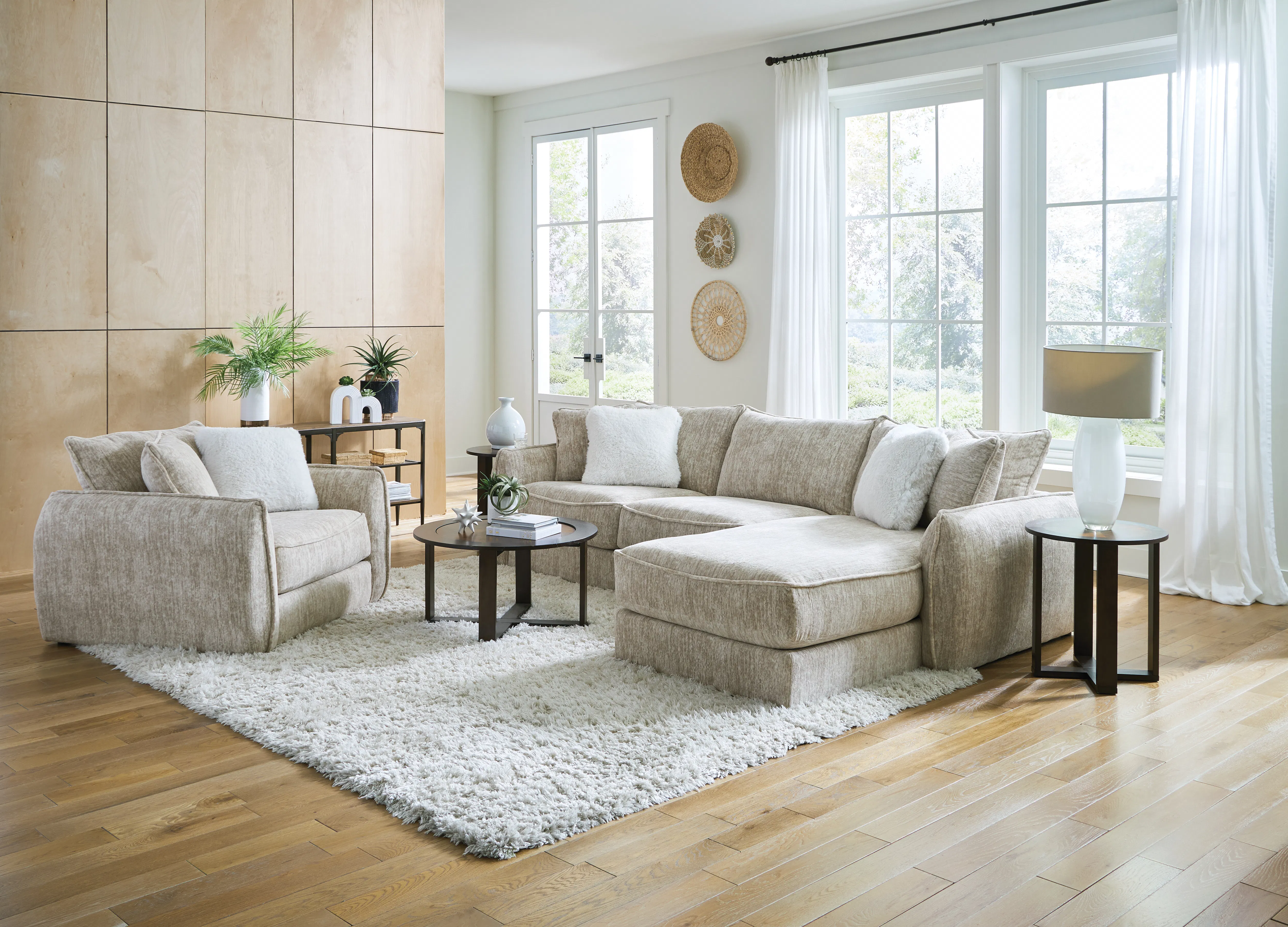 Bucktown 2306 Stationary Sectional (includes pillows) 27 Bucktown 2306 Stationary Sectional (includes pillows)