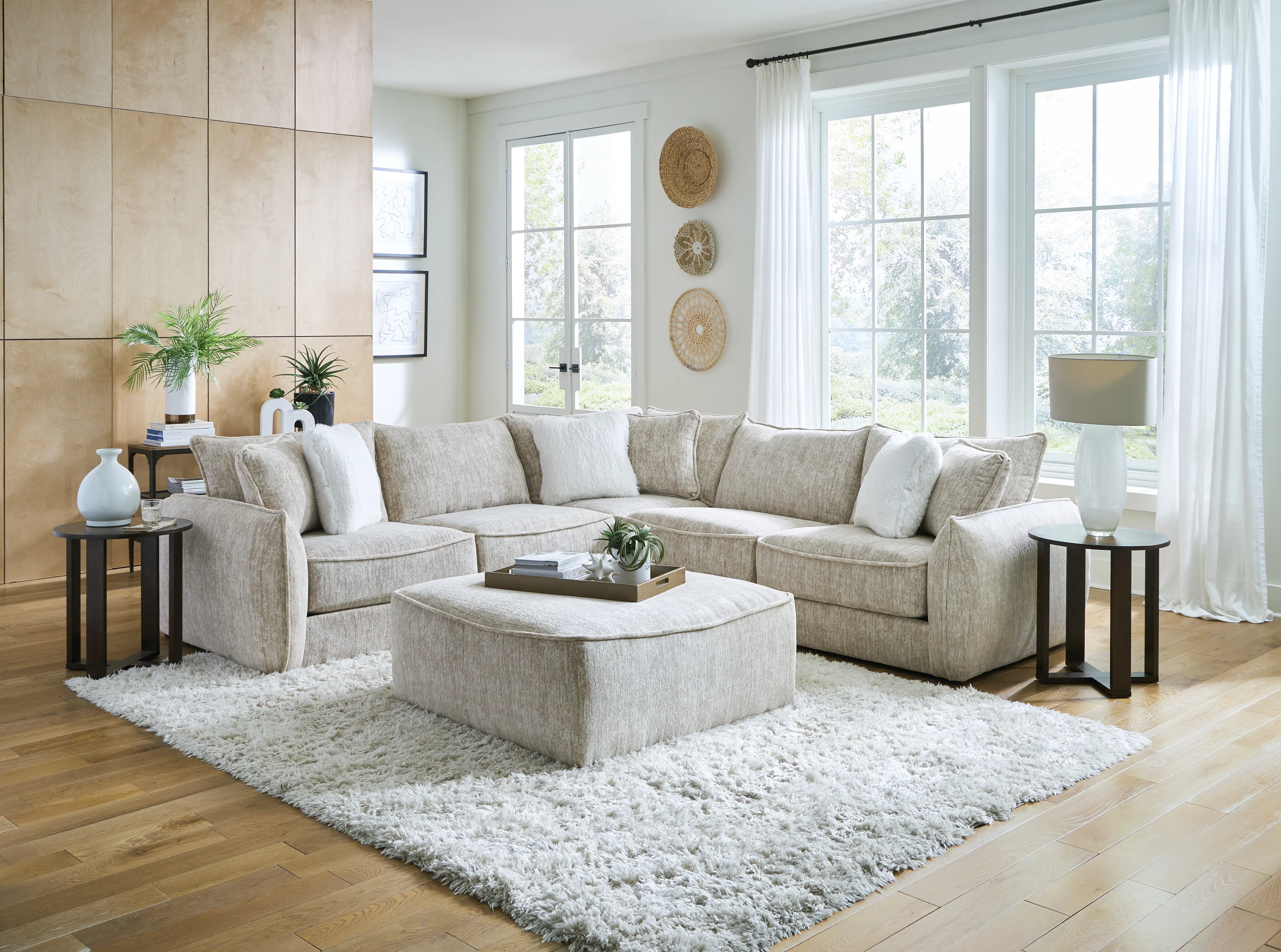 Bucktown 2306 Stationary Sectional (includes pillows) 28 Bucktown 2306 Stationary Sectional (includes pillows)
