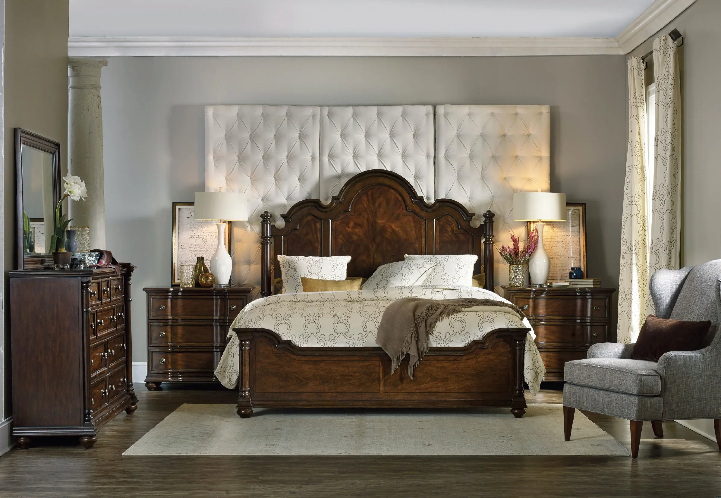 Leesburg California King Poster Bed 2 Leesburg California King Poster Bed