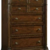 Leesburg Chest