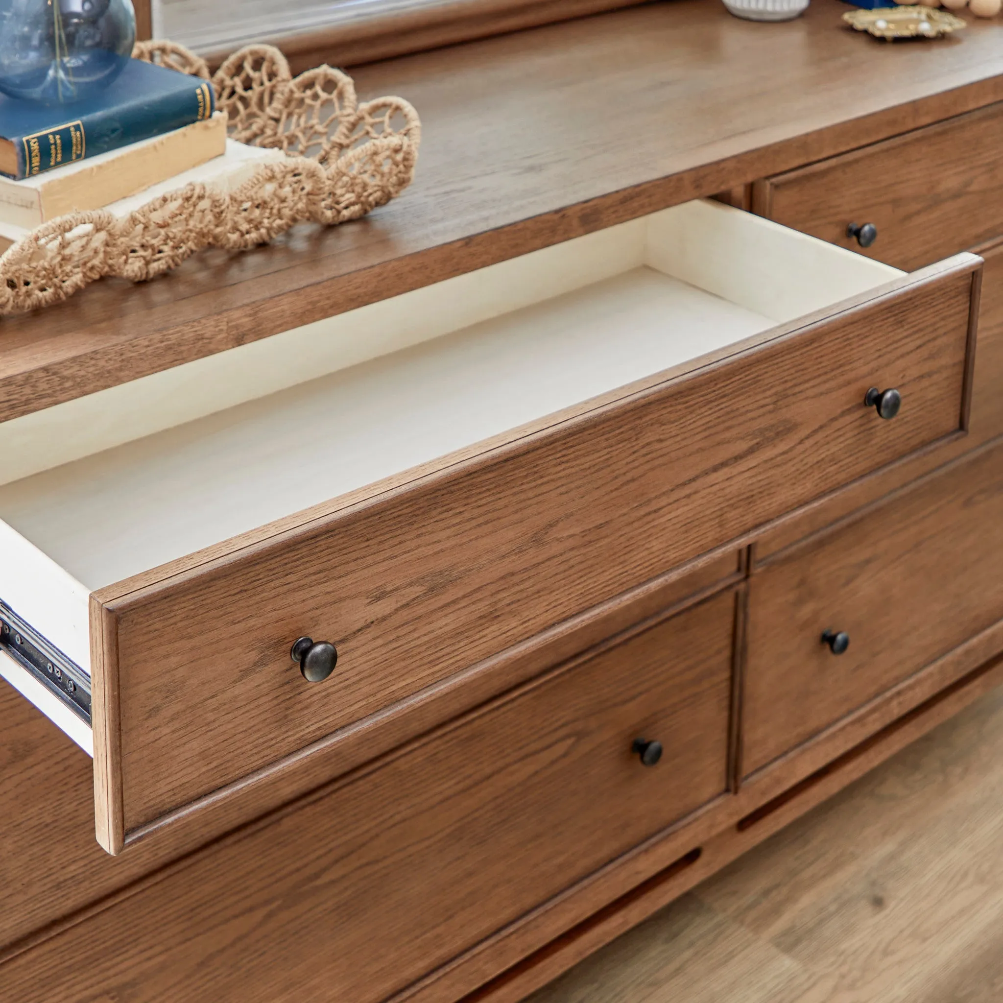 Verona Dresser 6 Verona Dresser