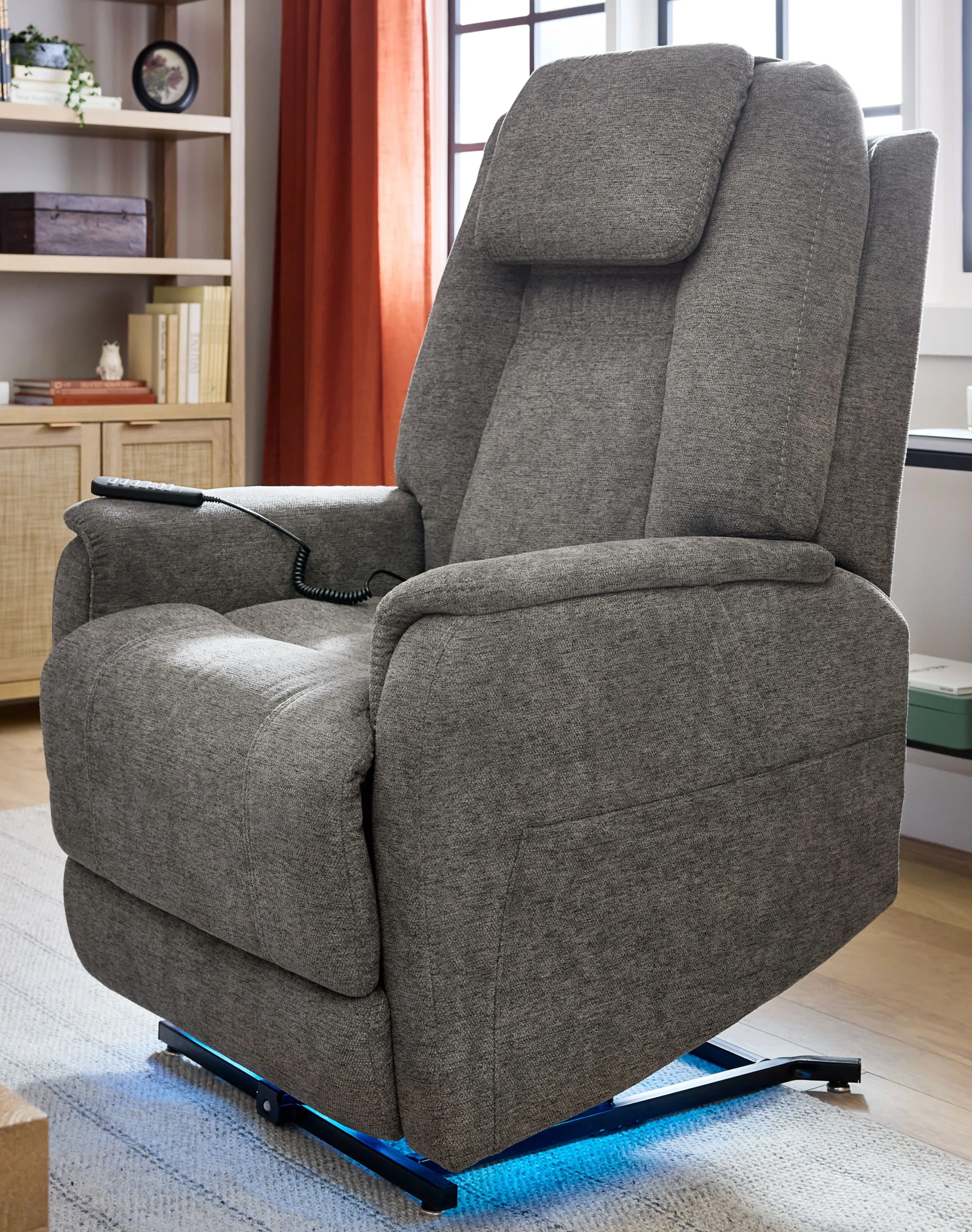 Zecliner 1093 Triple Power Lift Sleep Recliner with Heat and Massage (6' 0" and taller) in stock 1 Zecliner 1093 Triple Power Lift Sleep Recliner with Heat and Massage (6' 0" and taller) in stock