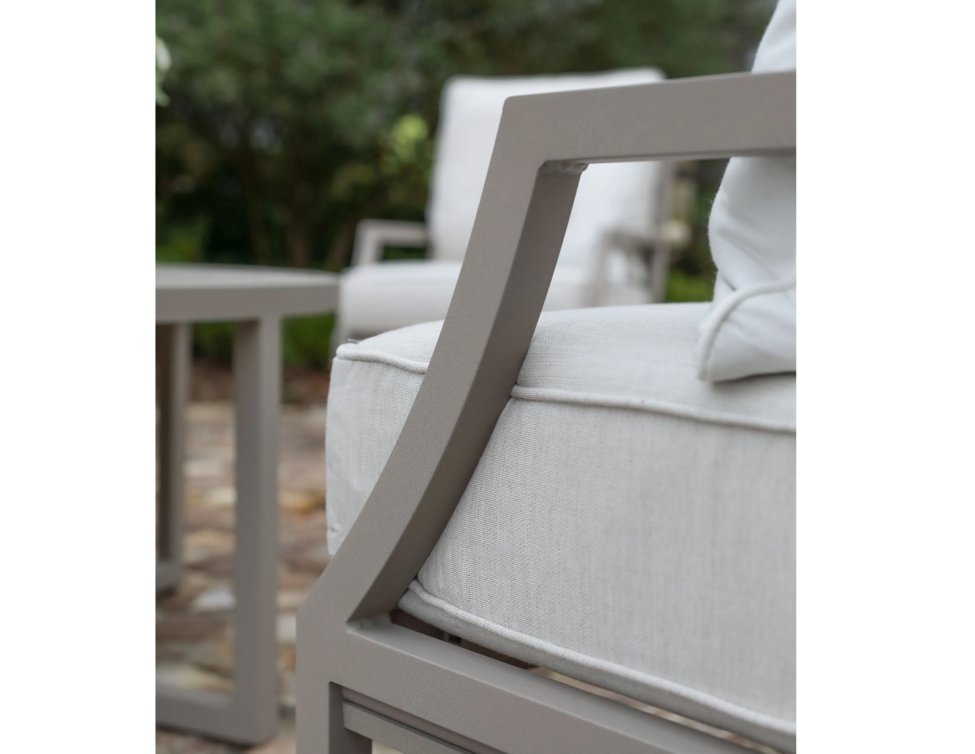 Willow Spring Lounge Chair (110 fabrics - 8 metal finishes) 7 Willow Spring Lounge Chair (110 fabrics - 8 metal finishes)