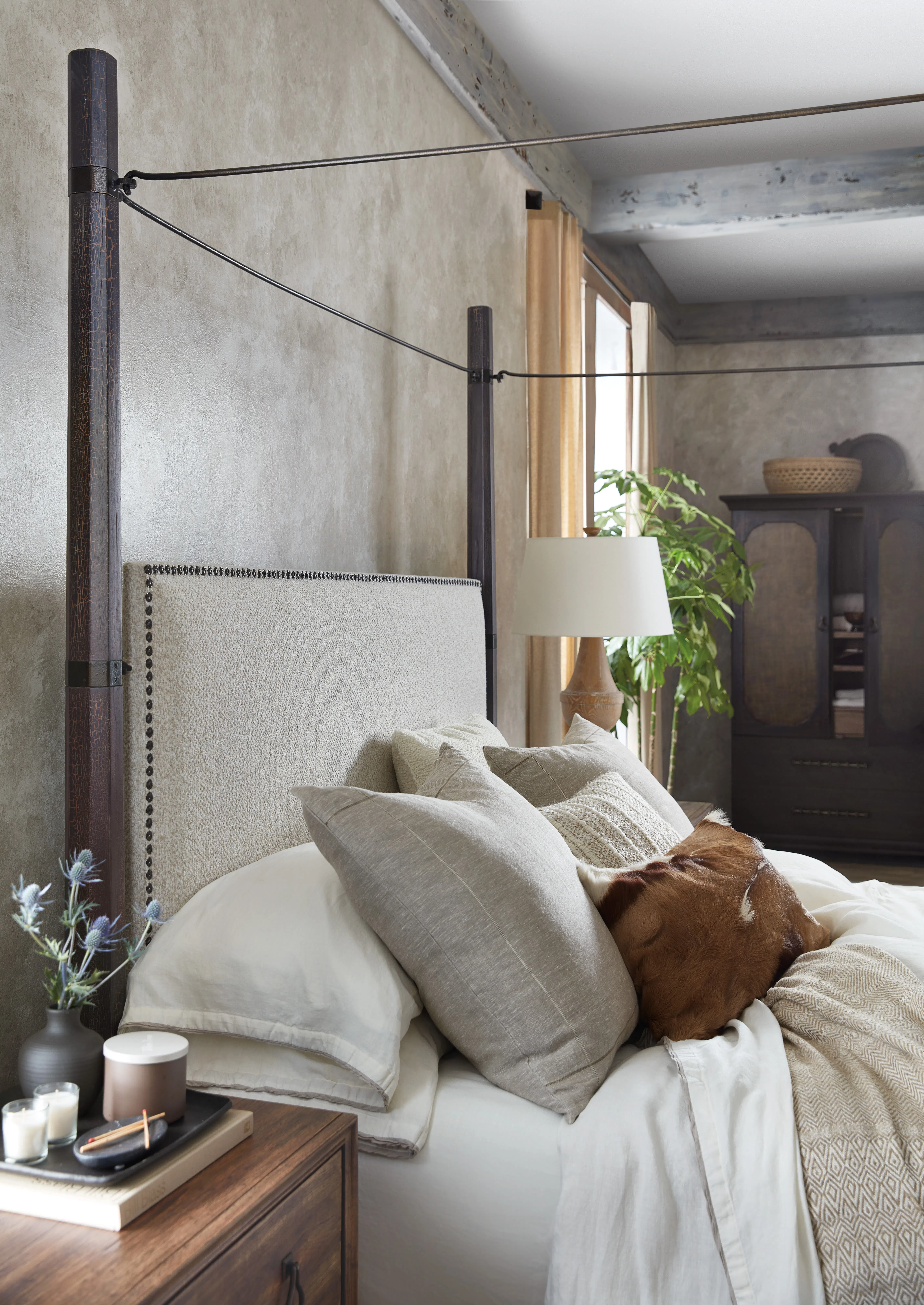 Big Sky King Poster Bed w/canopy (charred timber finish) 6700-90666-98 3 Big Sky King Poster Bed w/canopy (charred timber finish) 6700-90666-98