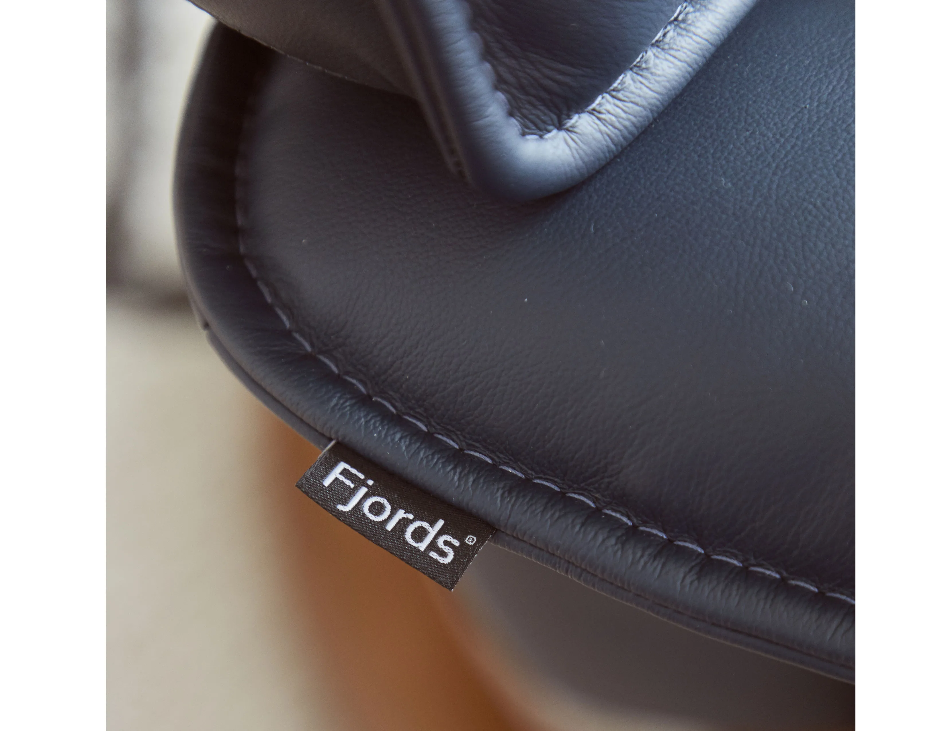 Admiral R Swivel Recliner - 2 sizes (+30 leathers) 10 Admiral R Swivel Recliner - 2 sizes (+30 leathers)